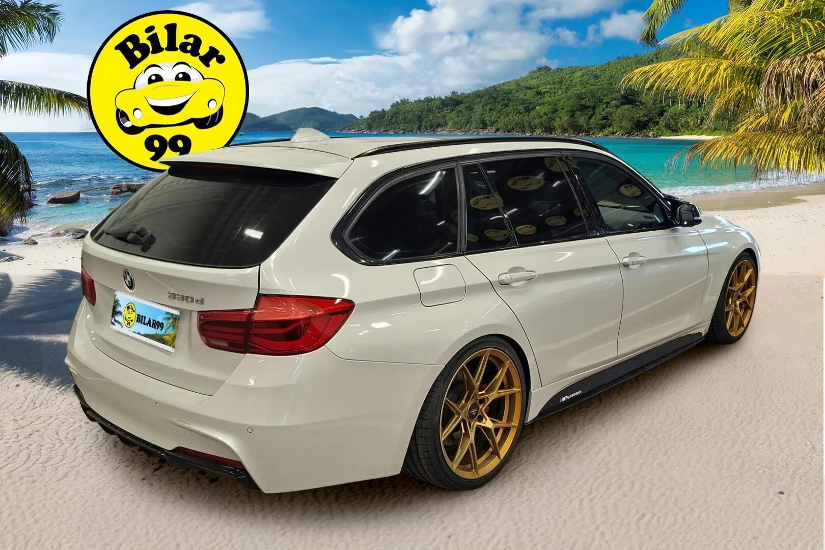 BMW 330 2014 330d F31 Touring Sport Line A -  Webasto | HUD | Panorama | Nahkasisusta | Sporttipenkit | Navi | M Sport -ratti | Adapt. Xenon | Tutkat | 2X Renkaat & Vanteet |