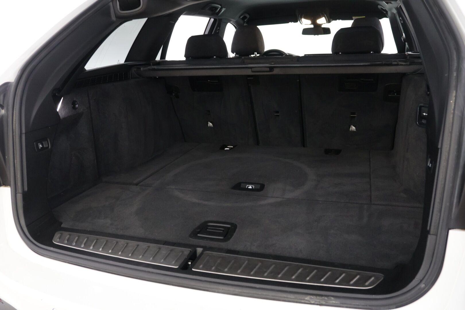 BMW 520 2018 G31 Touring 520d A Business M-Sport - | Vakkari | Sähköpenkit | Vossenin vanteet | P-Kamera | LED-Ajovalot