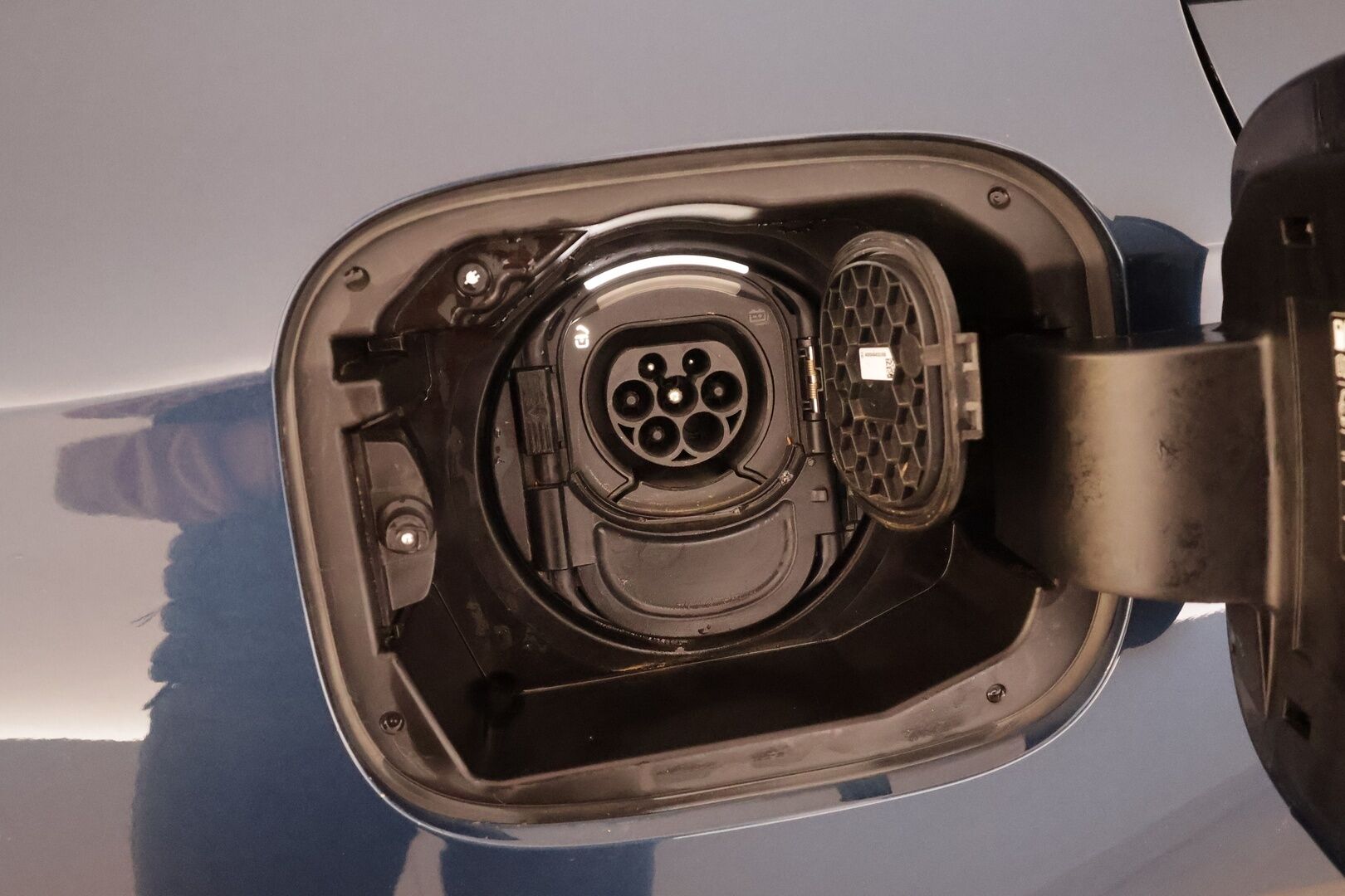 Mercedes-Benz A 2022 250 e A sedan Business AMG Edition EQ Power * Vakkari / Koukku / Lisälämmitin / Widescreen / P.Kamera / LED * - 1.Om Suomi-auto / Kahdet Renkaat / Koti & Kauppalaturi - HULLUT AVAJAISHULINAT KORKOTARJOUS 3,29 %