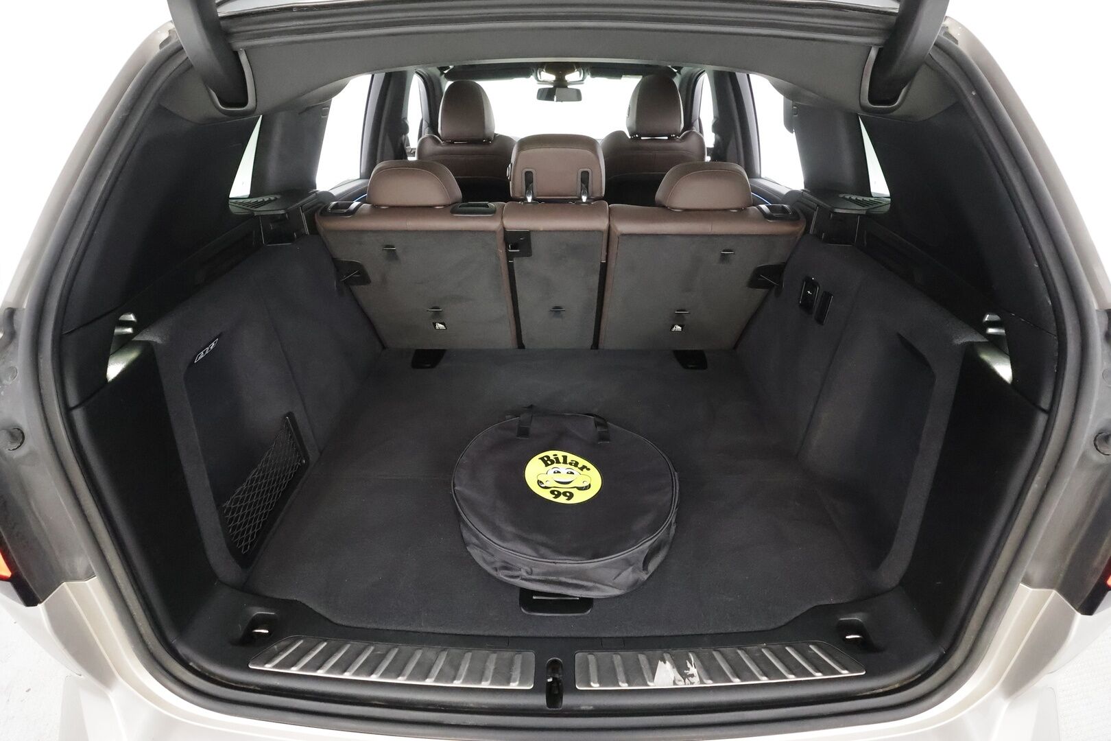 BMW iX3 2022 G08 M Sport Charged Plus * ACC / HUD / H&K / Koukku / Muistipenkki / Adapt.LED / Panorama / 360° / Comfort Access * - Akuston esilämmitys / Suomi-auto / Kahdet renkaat aluvanteilla / Huippuvarusteet - HULLUT AVAJAISHULINAT KORKOTARJOUS 3,29 %