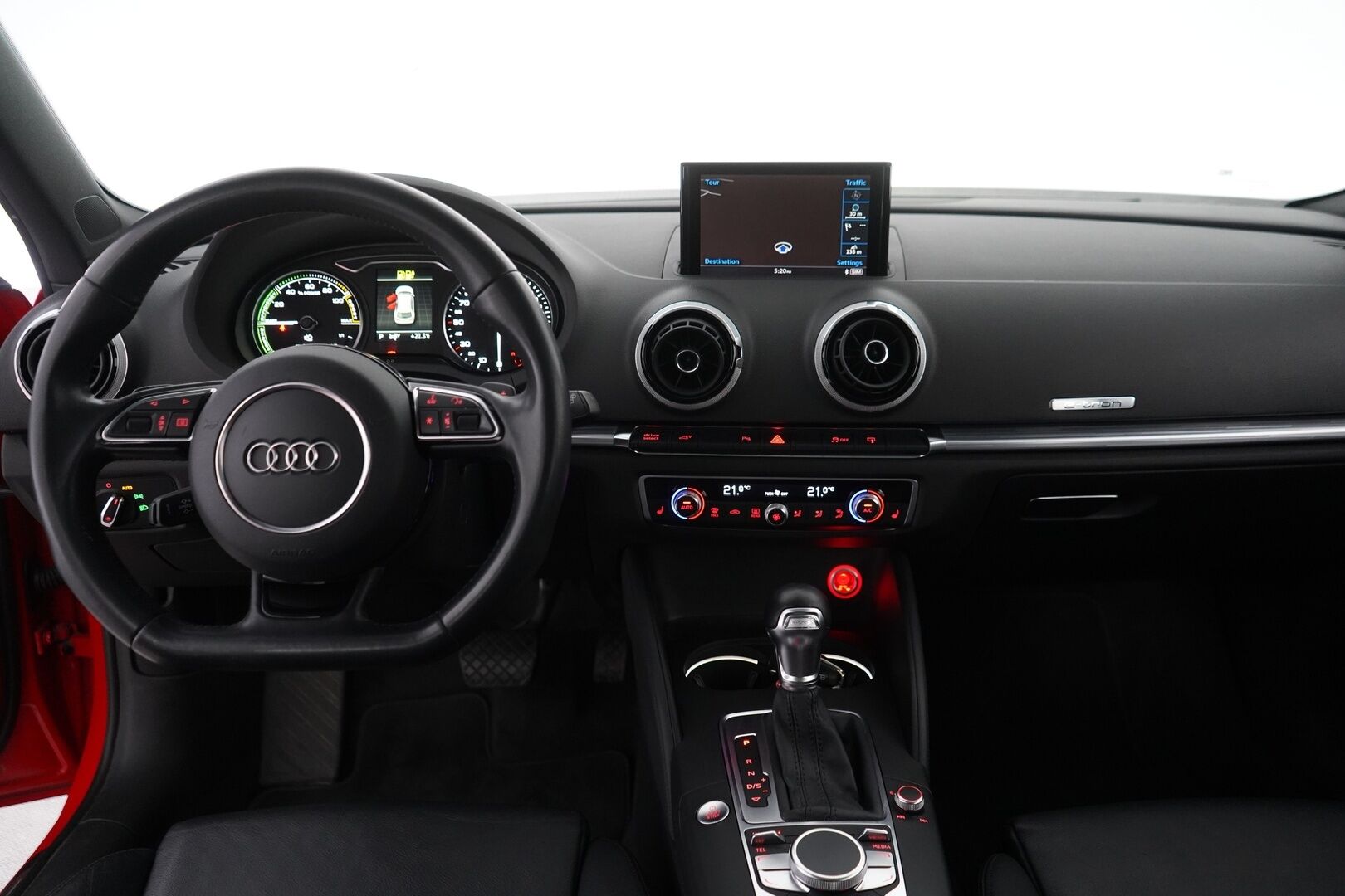 Audi A3 2015 Sportback Business Sport 1,4 TFSI e-tron S tronic - Kahdet vanteet / Juuri katsastettu ja huollettu / Jakopää tehty 2023