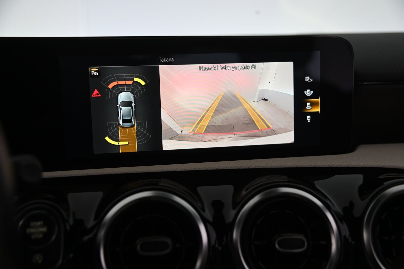Mercedes-Benz A 2022 200 d 4MATIC A sedan Business - DTR+ | Peruutuskamera | Vetokoukku | Multibeam-LED | Suomi-auto | 2x renkaat&alumiinivanteet