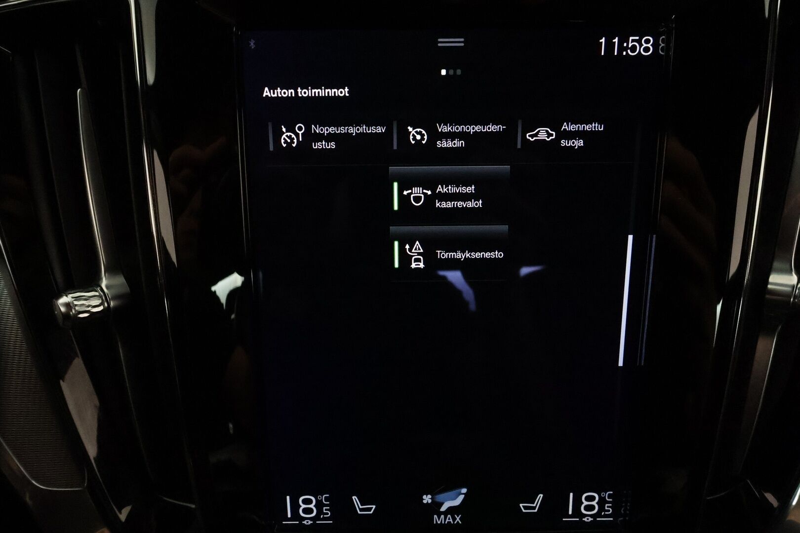 Volvo S60 2022 T8 TwE AWD Business R-Design Edition aut **Webasto / Muistipenkki / P.kamera / Full LED / Adapt.vakkari** - 3,99 % KORKOTARJOUS TÄHÄN AUTOON - 1.om Suomi-auto / Merkkihuollettu / Kahdet renkaat aluvanteilla