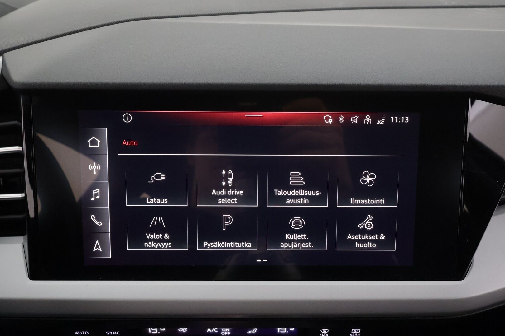 Audi Q4 e-tron 2022 Edition 40 e-tron * ACC / ILP / LED / P.Kamera / Koukku / Sporttipenkit / Navi * - 1.Om Suomi-auto / Kahdet renkaat / Koti & Kauppalaturi