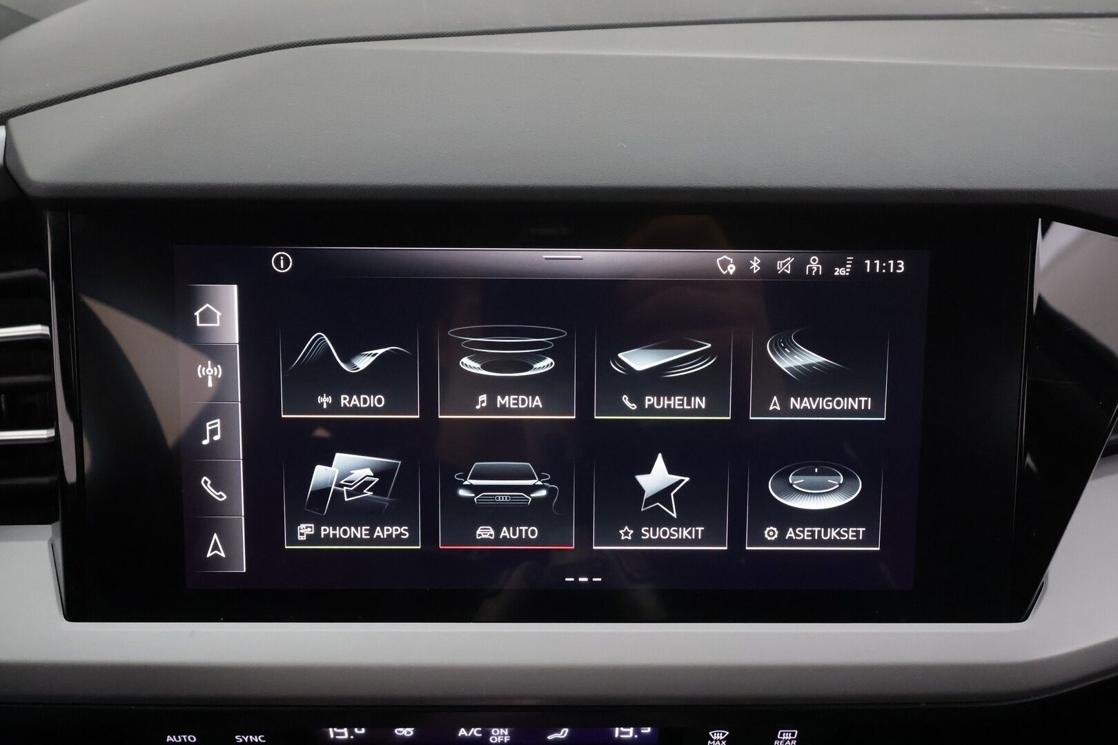 Audi Q4 e-tron 2022 Edition 40 e-tron * ACC / ILP / LED / P.Kamera / Koukku / Sporttipenkit / Navi * - 1.Om Suomi-auto / Kahdet renkaat / Koti & Kauppalaturi