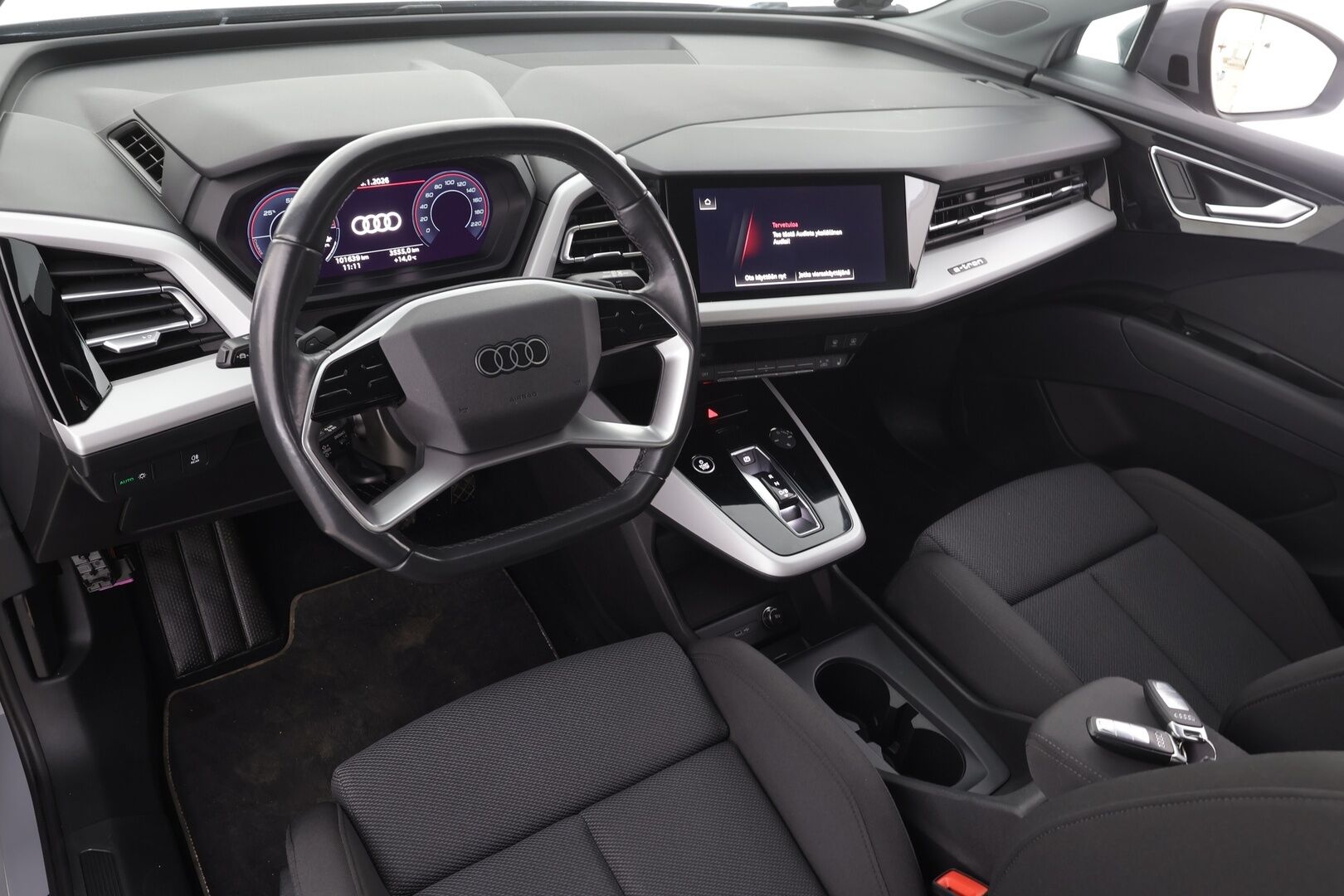 Audi Q4 e-tron 2022 Edition 40 e-tron * ACC / ILP / LED / P.Kamera / Koukku / Sporttipenkit / Navi * - 1.Om Suomi-auto / Kahdet renkaat / Koti & Kauppalaturi