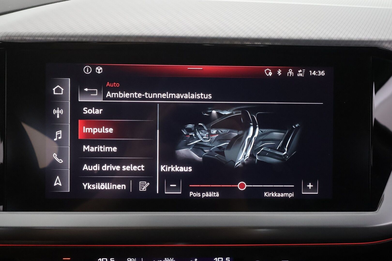 Audi Q4 e-tron 2022 Edition 40 e-tron S line - | ACC | HUD | ILP | Matrix | Sporttipenkit | Ambient | Audi Sound System | P.kamera | Side Assist | Keyless | Navi | 1-om suomiauto | Merkkihuollot |