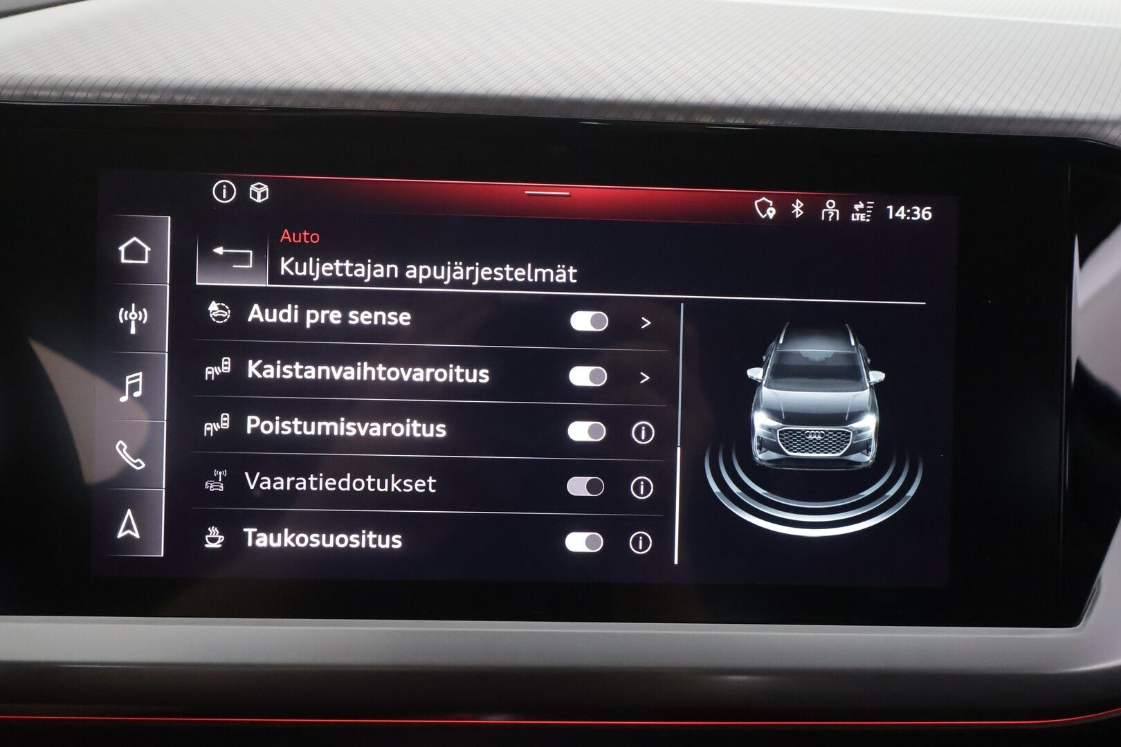 Audi Q4 e-tron 2022 Edition 40 e-tron S line - | ACC | HUD | ILP | Matrix | Sporttipenkit | Ambient | Audi Sound System | P.kamera | Side Assist | Keyless | Navi | 1-om suomiauto | Merkkihuollot |