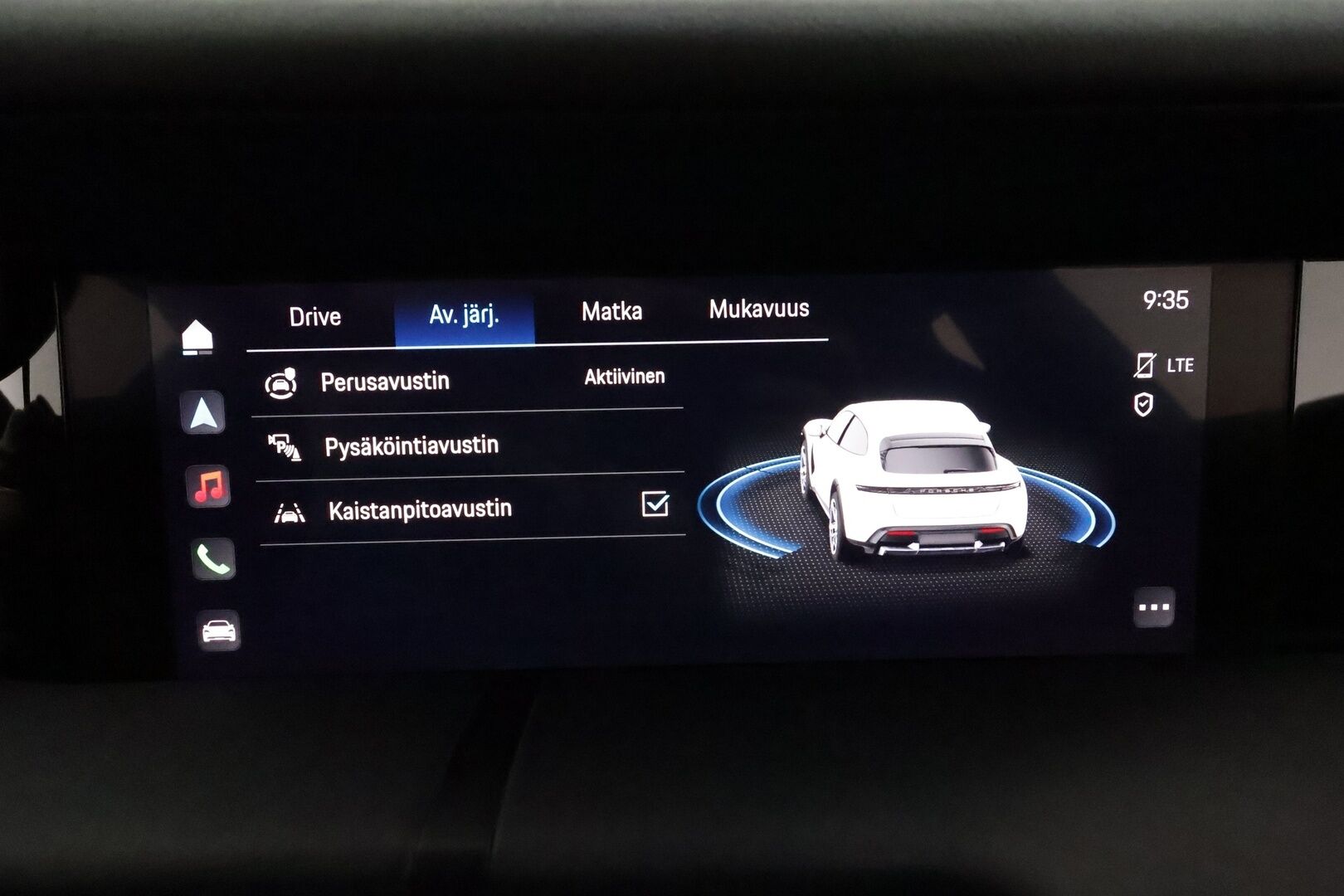 Porsche Taycan 2022 4 Cross Turismo **Adapt.Vakkari / 18-Suuntaiset istuimet / Digital-LED / 360° / Sporttinahat Muistilla / Sport Chrono ** - 2,99 % KORKOTARJOUS TÄHÄN AUTOON - Bose / Ilma-alusta / Suomi-auto / 2x Latauskaapelit / Kahdet Renkaat