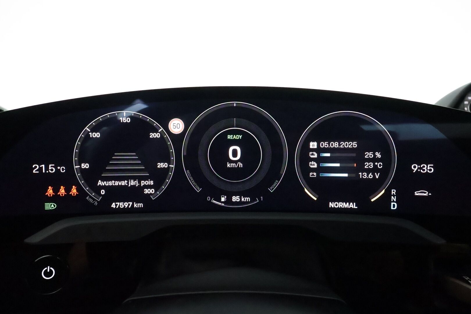 Porsche Taycan 2022 4 Cross Turismo **Adapt.Vakkari / 18-Suuntaiset istuimet / Digital-LED / 360° / Sporttinahat Muistilla / Sport Chrono ** - 2,99 % KORKOTARJOUS TÄHÄN AUTOON - Bose / Ilma-alusta / Suomi-auto / 2x Latauskaapelit / Kahdet Renkaat