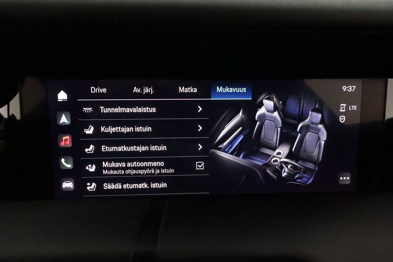 Porsche Taycan 2022 4 Cross Turismo **Adapt.Vakkari / 18-Suuntaiset istuimet / Digital-LED / 360° / Sporttinahat Muistilla / Sport Chrono ** - 2,99 % KORKOTARJOUS TÄHÄN AUTOON - Bose / Ilma-alusta / Suomi-auto / 2x Latauskaapelit / Kahdet Renkaat