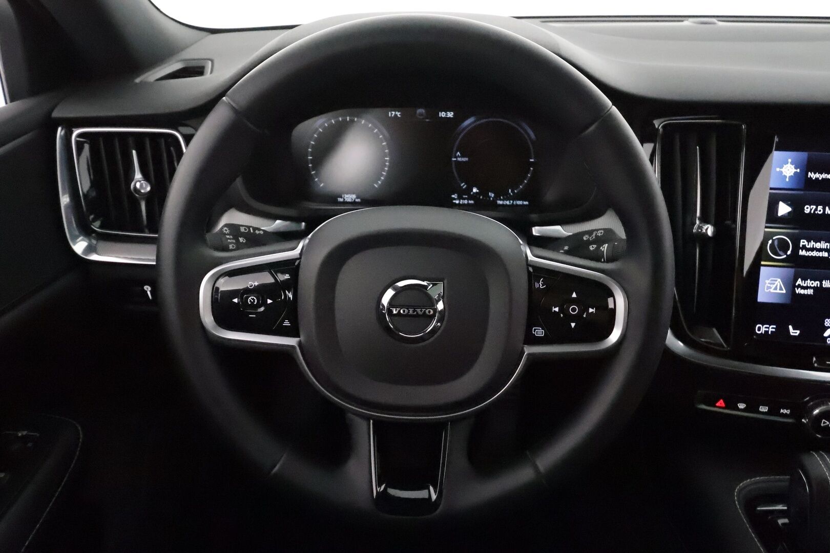 Volvo V60 2022 T8 TwE AWD Business R-Design Edition aut **Adapt.vakkari / Panorama / Muistipenkki / Full LED / Sporttipenkit / KeylessGo** - Suomi-auto / Kahdet renkaat aluvanteilla / High Performance Audio / Puolinahat / P.kamera / Penkinlämmittimet takana
