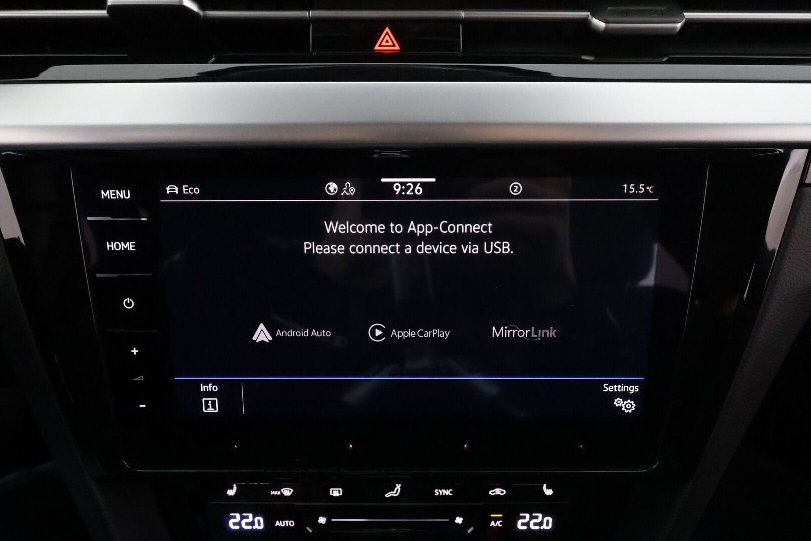 Volkswagen Arteon 2022 Shooting Brake R-Line eHybrid 160 kW DSG * ACC / P.kamera / Adapt.LED / Navi / KeylessGo / Webasto / Koukku * - HUD / Kahdet renkaat aluvanteilla / Merkkihuollettu