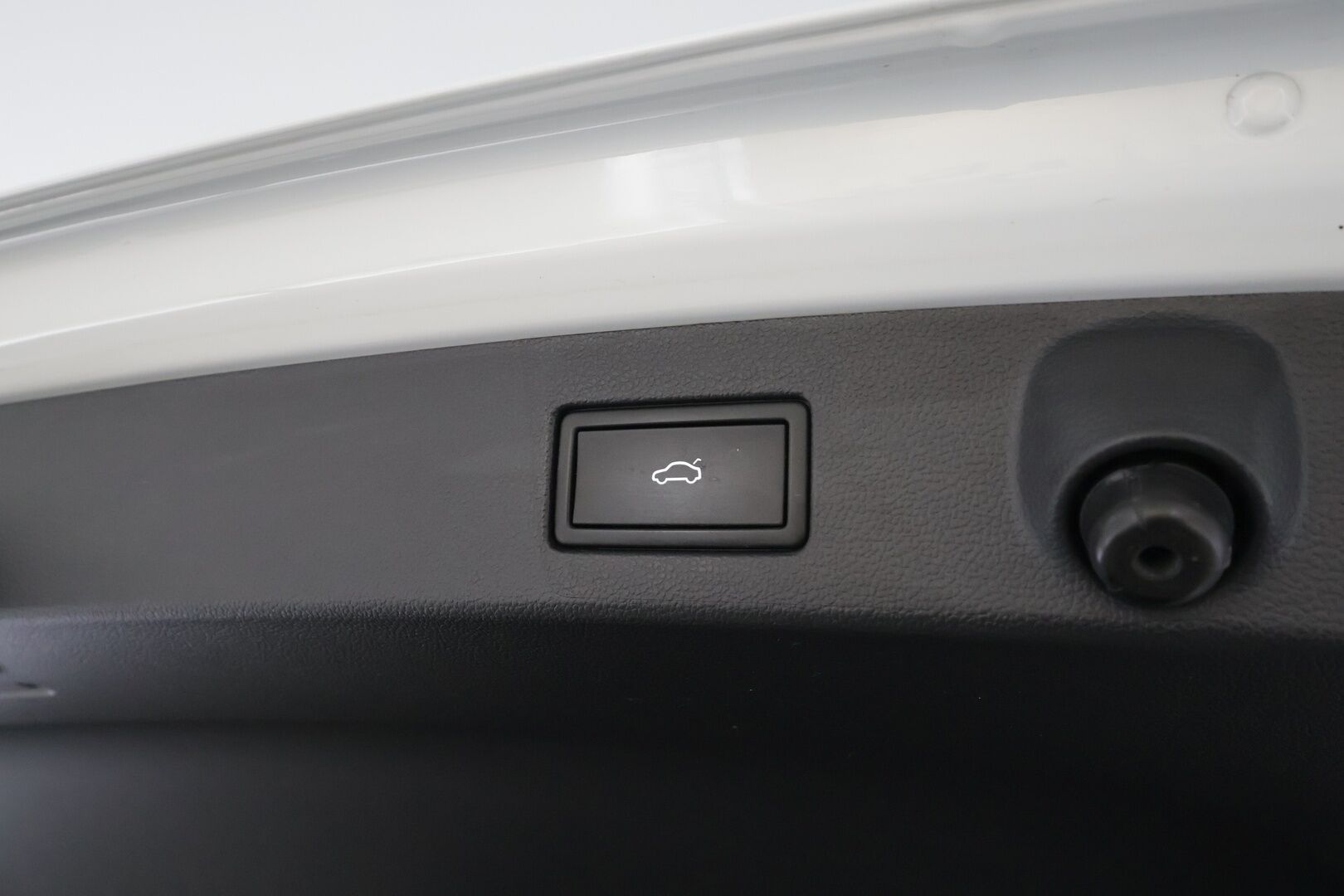 Volkswagen Arteon 2022 Shooting Brake R-Line eHybrid 160 kW DSG * ACC / P.kamera / Adapt.LED / Navi / KeylessGo / Webasto / Koukku * - HUD / Kahdet renkaat aluvanteilla / Merkkihuollettu