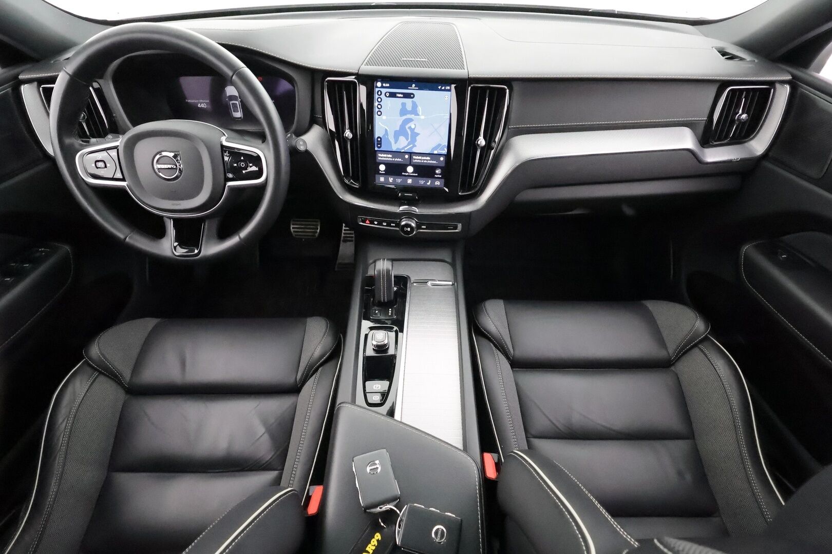 Volvo XC60 2022 T6 TwE AWD Business R-Design Edition aut - | ACC | Koukku | Webasto | H/K | Panorama | Muistipenkki | P.Kamera | LED | Puolinahat Sporttipenkit | Keyless | Apple&Android | 1.Om suomi-auto | Kahdet Renkaat | Merkkihuollettu |