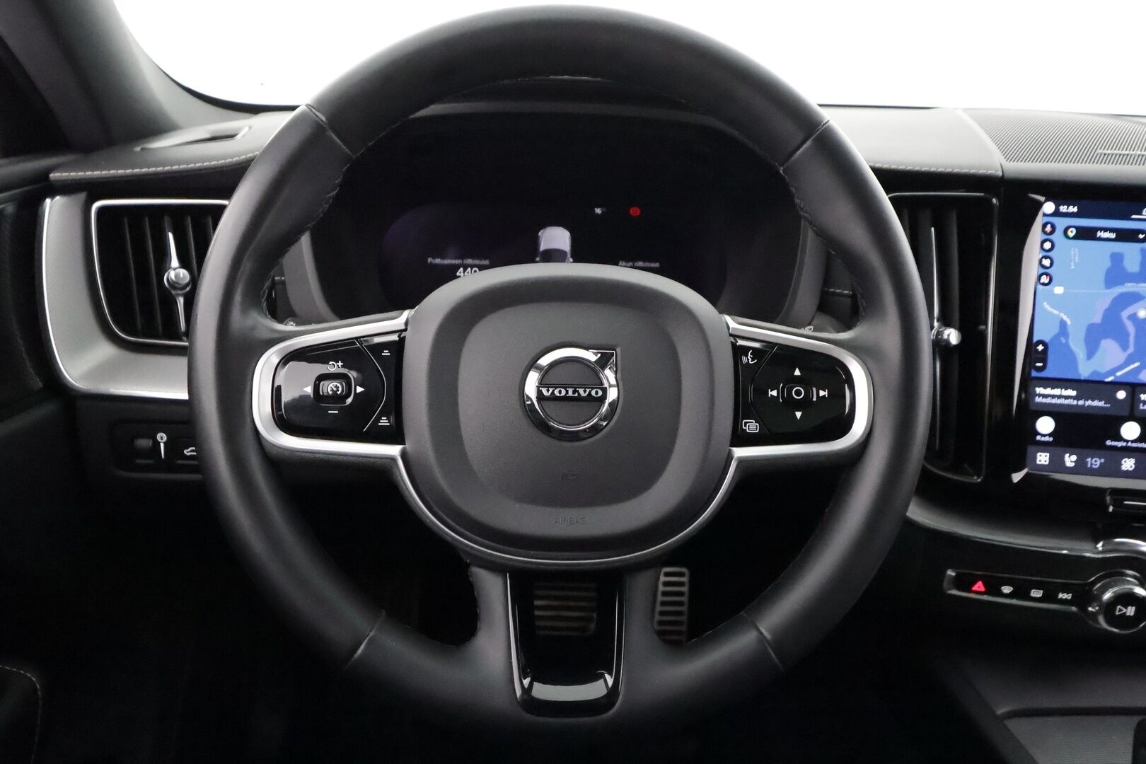 Volvo XC60 2022 T6 TwE AWD Business R-Design Edition aut - | ACC | Koukku | Webasto | H/K | Panorama | Muistipenkki | P.Kamera | LED | Puolinahat Sporttipenkit | Keyless | Apple&Android | 1.Om suomi-auto | Kahdet Renkaat | Merkkihuollettu |