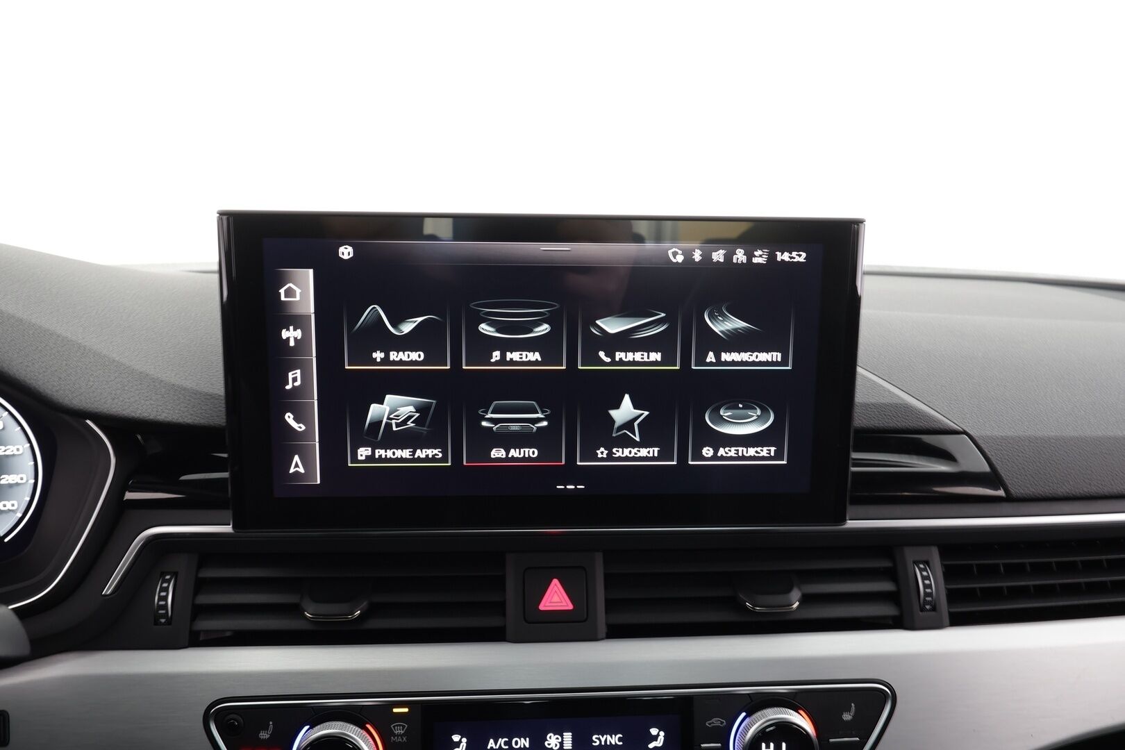 Audi A4 2022 Sedan Business 40 TDI 150 kW MHEV quattro * Webasto / Koukku / ACC / Matrix-LED / P.tutkat / Sportpenkit / Kaistavahti * - 1-om Suomi-auto / Kahdet renkaat - Osta nyt, maksa vasta ensi vuonna