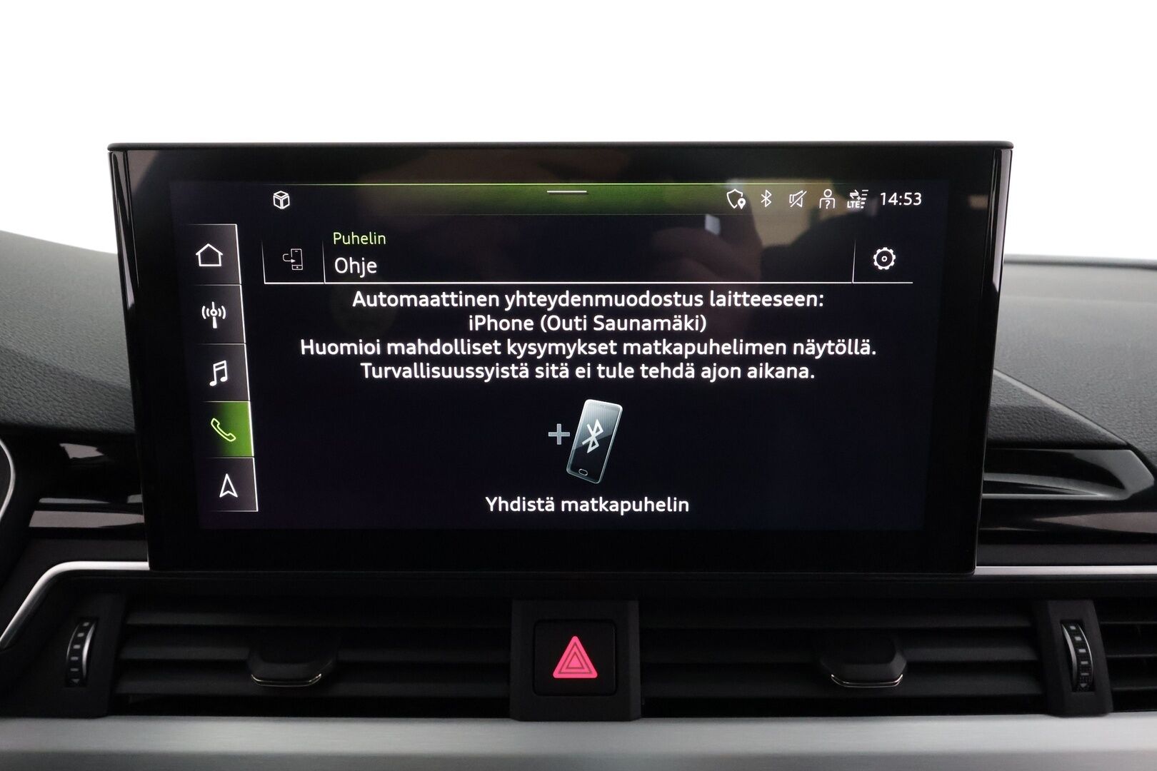 Audi A4 2022 Sedan Business 40 TDI 150 kW MHEV quattro * Webasto / Koukku / ACC / Matrix-LED / P.tutkat / Sportpenkit / Kaistavahti * - 1-om Suomi-auto / Kahdet renkaat - Osta nyt, maksa vasta ensi vuonna