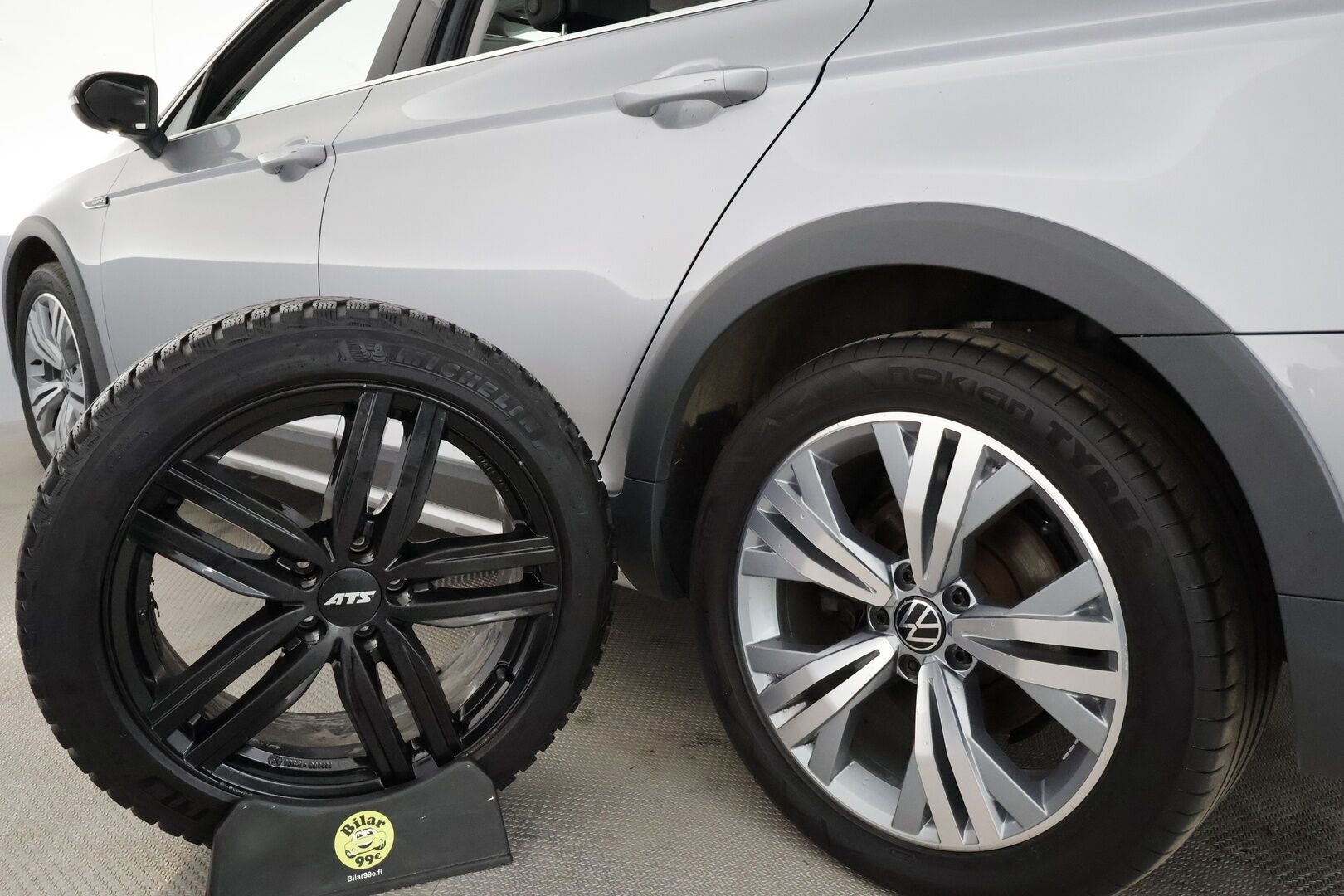 Volkswagen Passat 2022 Variant Alltrack Business 2,0 TDI SCR 147 kW 4MOTION DSG *H&K / ACC / Koukku / Kamera / Webasto / Matrix* - 1.om Suomi-auto /  / Merkkihuollettu / Kahdet renkaat / Hyvät varusteet!