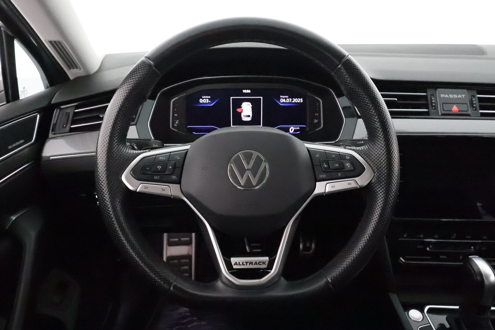 Volkswagen Passat 2022 Variant Alltrack Business 2,0 TDI SCR 147 kW 4MOTION DSG *H&K / ACC / Koukku / Kamera / Webasto / Matrix* - 1.om Suomi-auto /  / Merkkihuollettu / Kahdet renkaat / Hyvät varusteet!