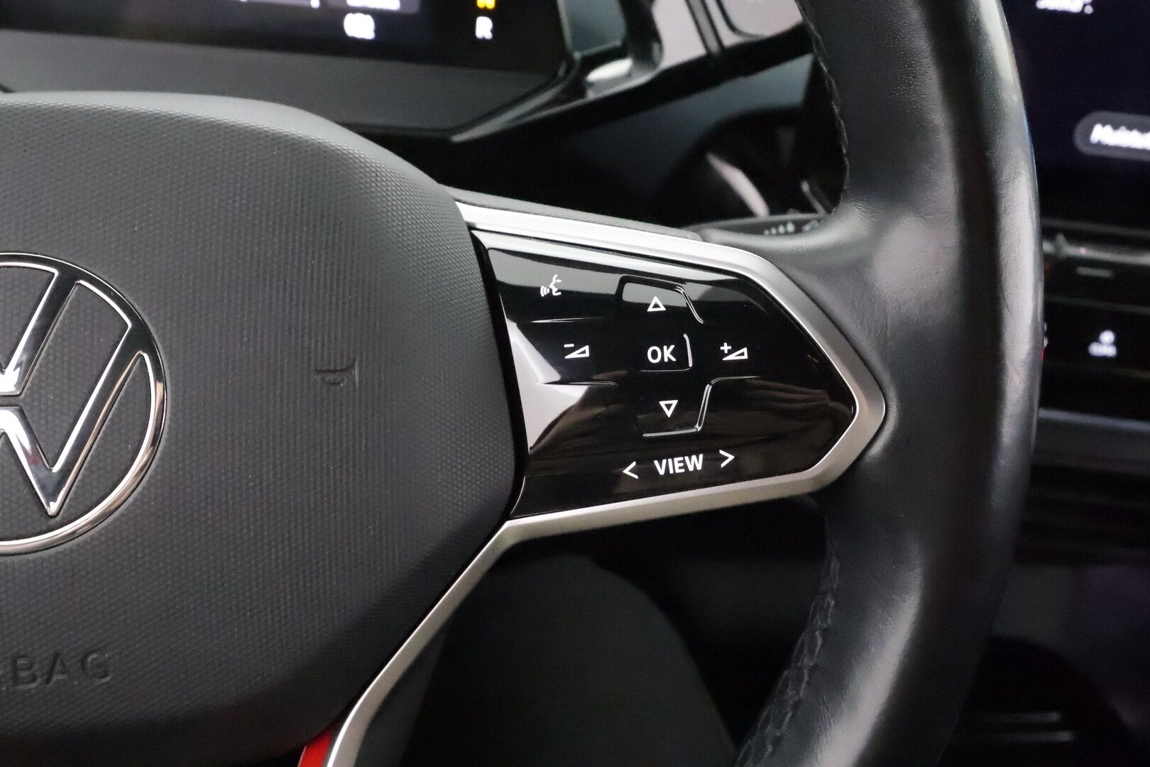 Volkswagen ID.4 2022 GTX Dual Motor AWD, akku 77 kWh * ILP / HUD / ACC / Koukku / 360-kamera / Apple&Android* - 1.Om Suomi-auto / Akku kuntotarkastettu / Kahdet Renkaat