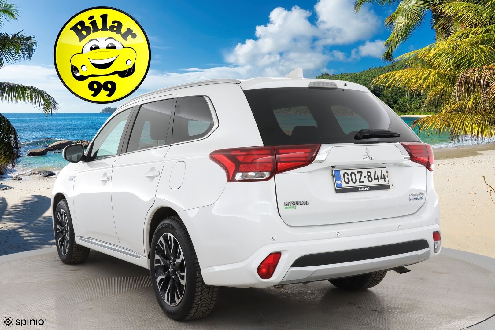 Mitsubishi OUTLANDER PHEV 2016 Instyle Navi Business 4WD 5P *Vakkari* / *Nahkapenkit*/ *Lämmitettävä ratti* - Sopu kilsat / Huippu varusteet / Juuri katsastettu!