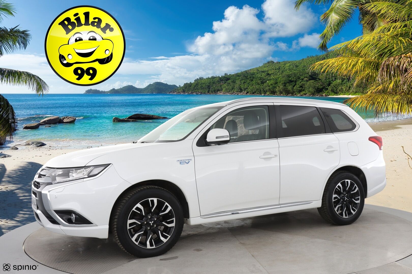 Mitsubishi OUTLANDER PHEV 2016 Instyle Navi Business 4WD 5P *Vakkari* / *Nahkapenkit*/ *Lämmitettävä ratti* - Sopu kilsat / Huippu varusteet / Juuri katsastettu!