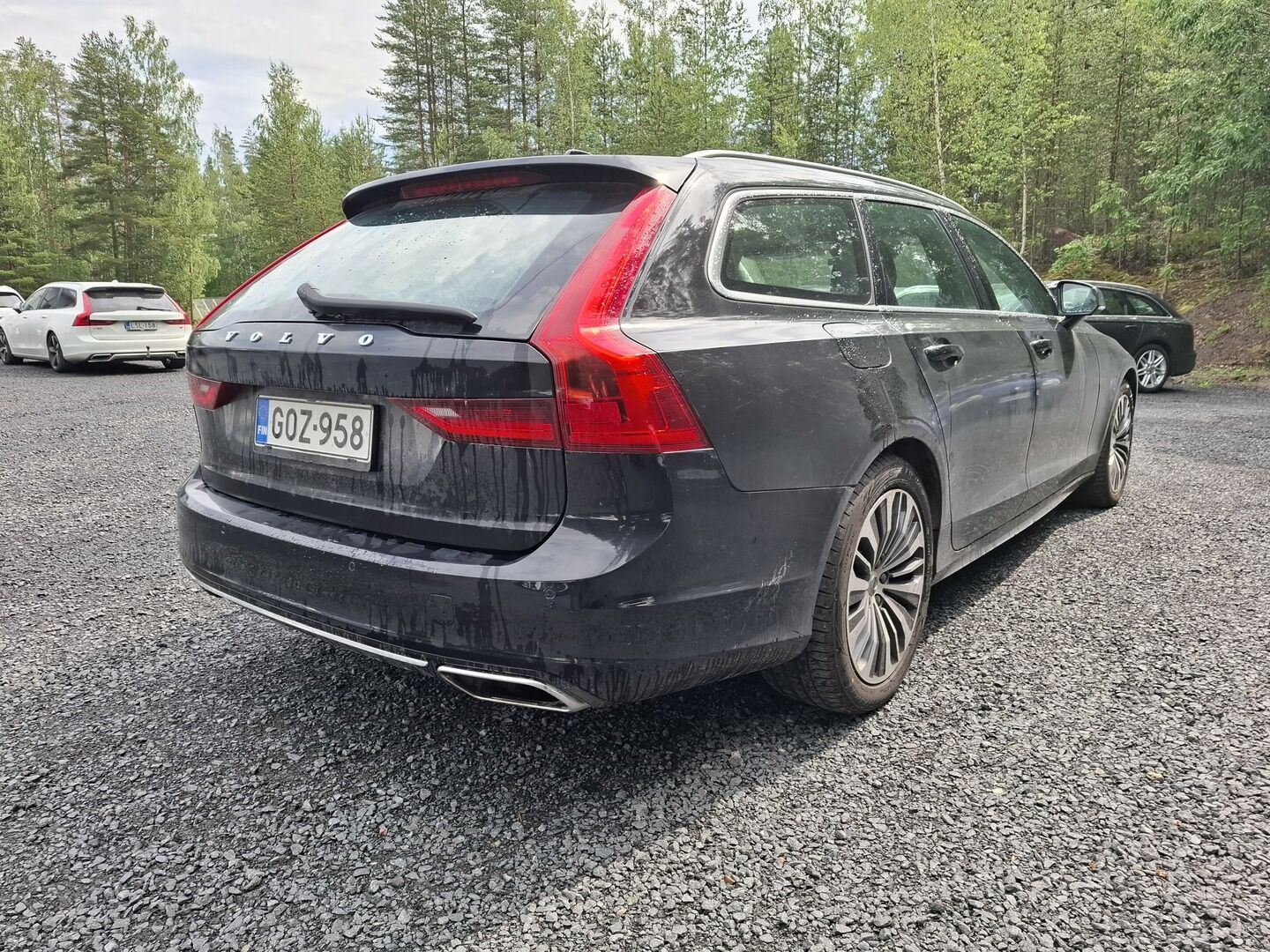 Volvo V90 2020 T8 AWD Momentum aut *P.lämmitin / VOC / S.koukku / Adapt.vakkari*