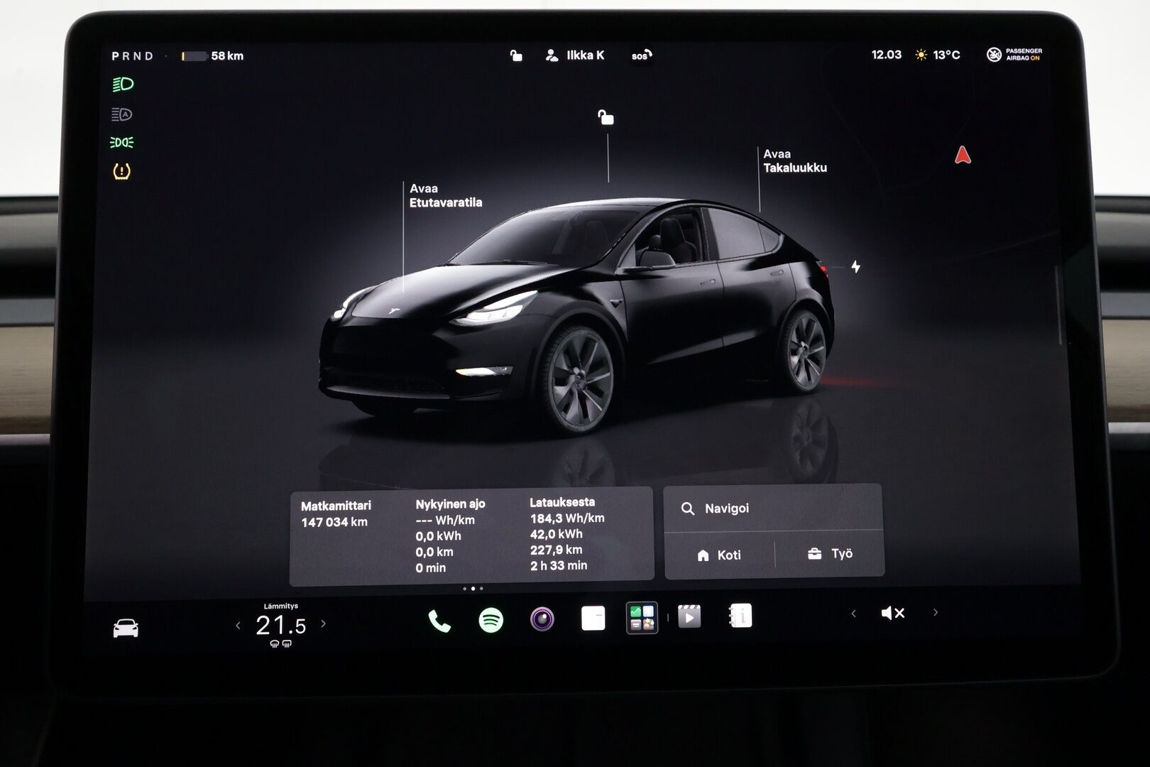 Tesla Model Y 2022 Long Range - | ILP | Koukku | ACC | Matrix-LED | P.kamera | Muistipenkki | Lasikatto | Premium Audio | Navi | Kaistavahti | Keyless | Kahdet renkaat | 