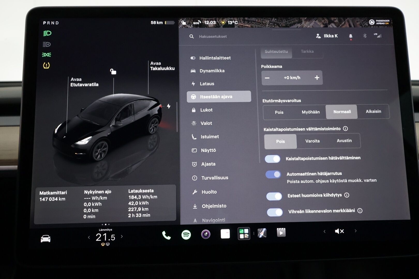 Tesla Model Y 2022 Long Range - | ILP | Koukku | ACC | Matrix-LED | P.kamera | Muistipenkki | Lasikatto | Premium Audio | Navi | Kaistavahti | Keyless | Kahdet renkaat | 