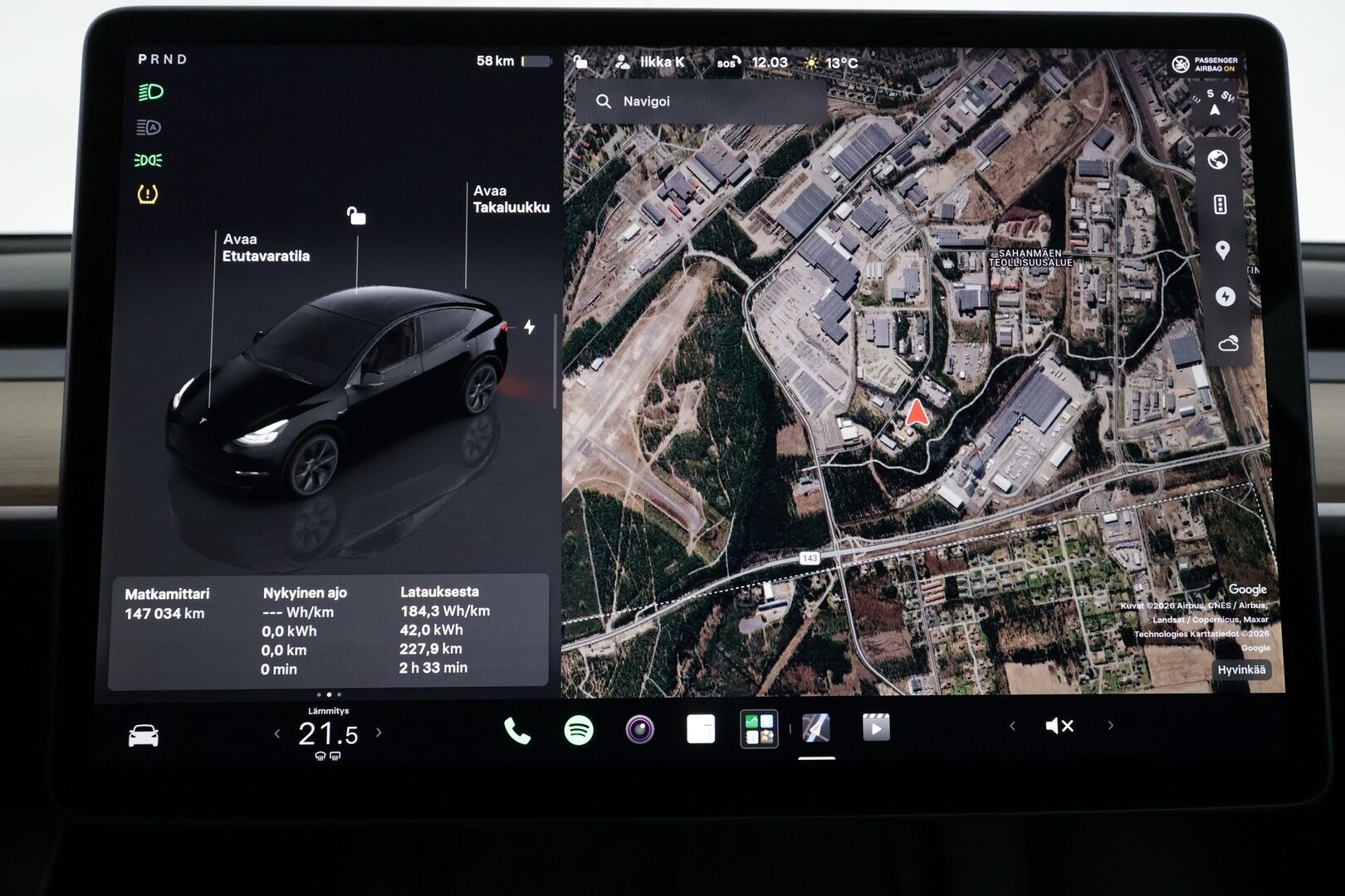 Tesla Model Y 2022 Long Range - | ILP | Koukku | ACC | Matrix-LED | P.kamera | Muistipenkki | Lasikatto | Premium Audio | Navi | Kaistavahti | Keyless | Kahdet renkaat | 