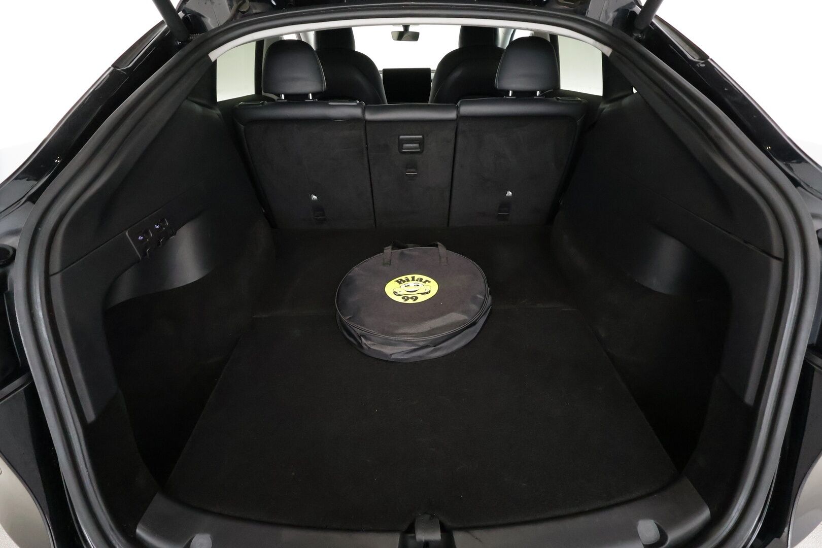 Tesla Model Y 2022 Long Range - | ILP | Koukku | ACC | Matrix-LED | P.kamera | Muistipenkki | Lasikatto | Premium Audio | Navi | Kaistavahti | Keyless | Kahdet renkaat | 