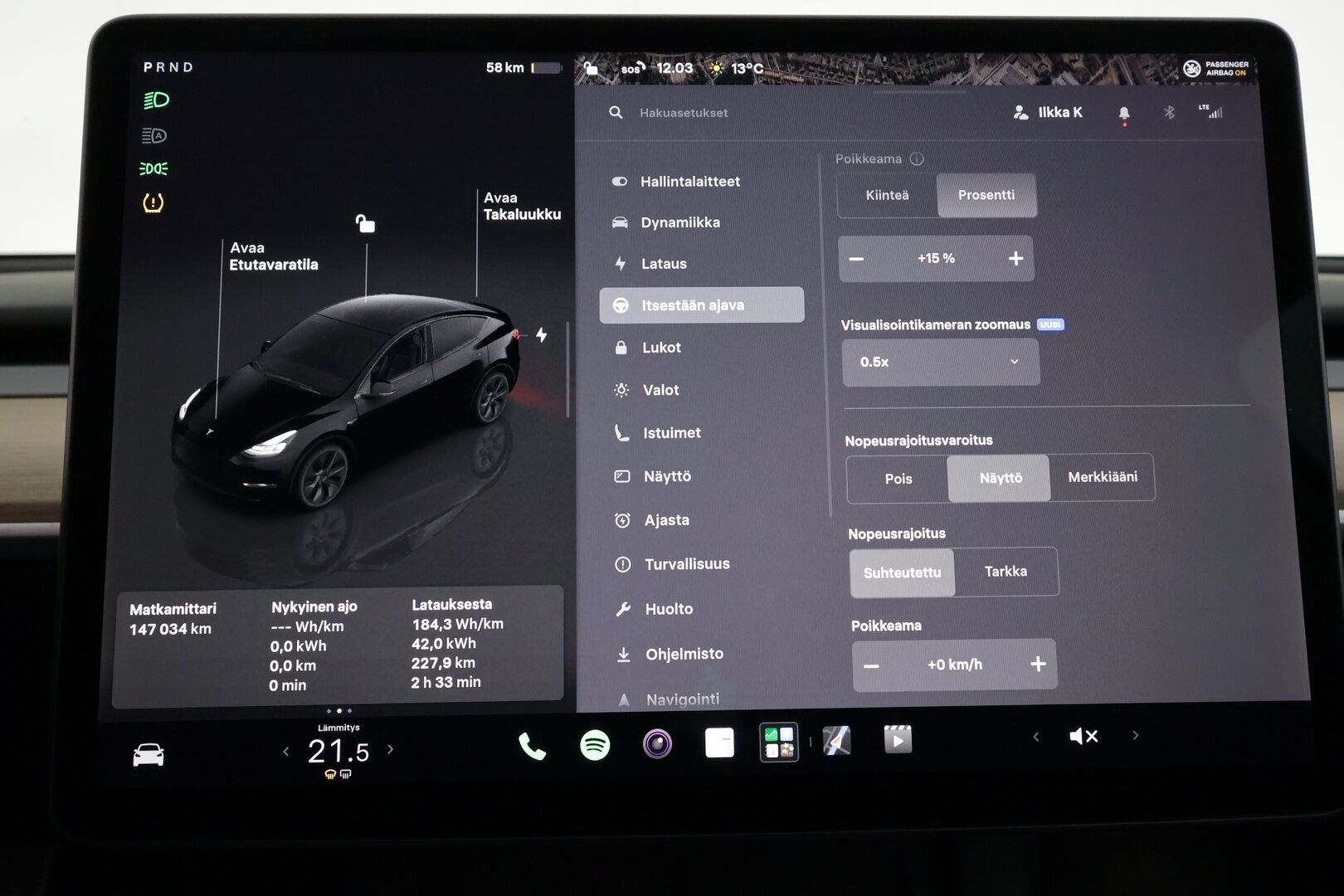 Tesla Model Y 2022 Long Range - | ILP | Koukku | ACC | Matrix-LED | P.kamera | Muistipenkki | Lasikatto | Premium Audio | Navi | Kaistavahti | Keyless | Kahdet renkaat | 