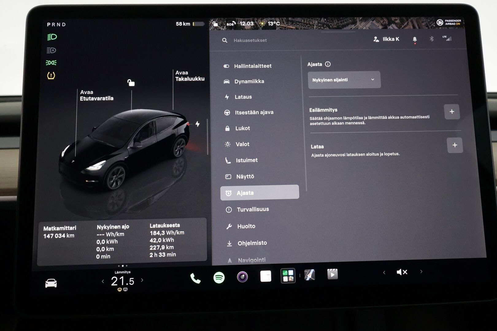 Tesla Model Y 2022 Long Range - | ILP | Koukku | ACC | Matrix-LED | P.kamera | Muistipenkki | Lasikatto | Premium Audio | Navi | Kaistavahti | Keyless | Kahdet renkaat | 