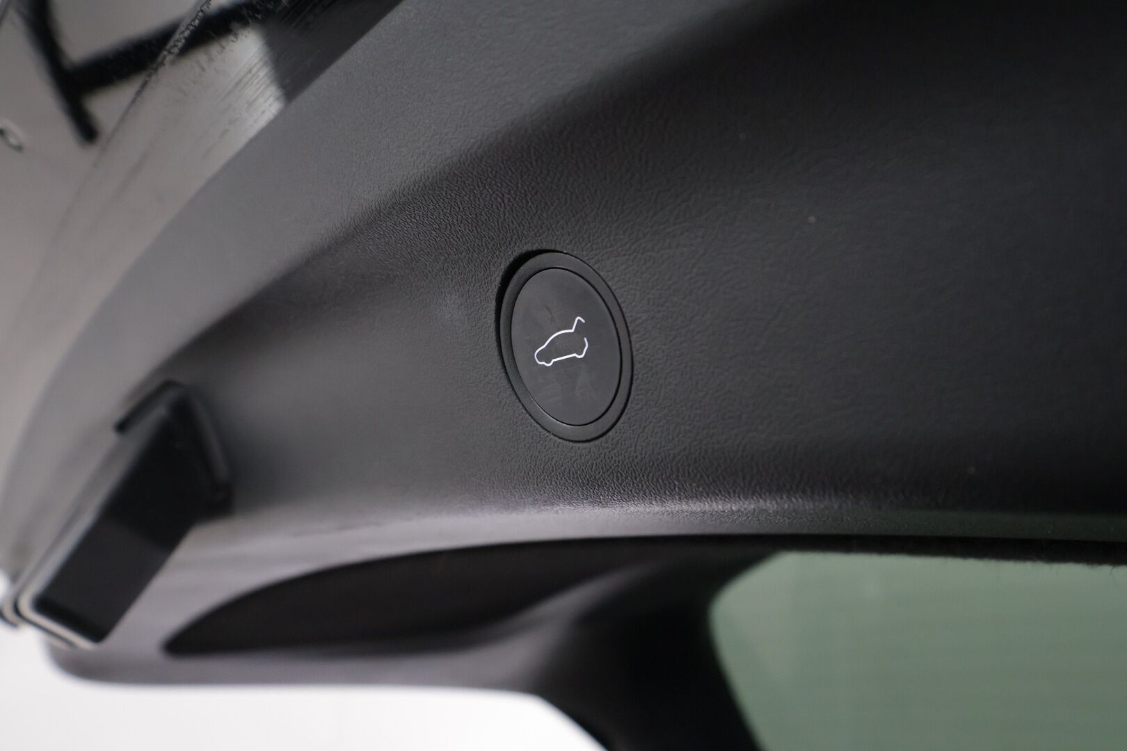 Tesla Model Y 2022 Long Range - | ILP | Koukku | ACC | Matrix-LED | P.kamera | Muistipenkki | Lasikatto | Premium Audio | Navi | Kaistavahti | Keyless | Kahdet renkaat | 