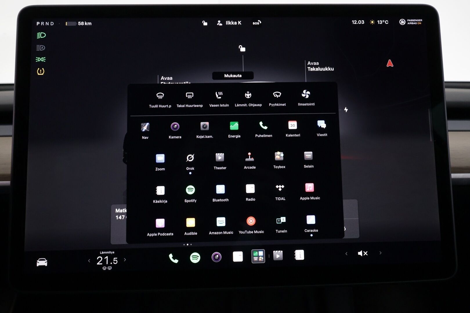 Tesla Model Y 2022 Long Range - | ILP | Koukku | ACC | Matrix-LED | P.kamera | Muistipenkki | Lasikatto | Premium Audio | Navi | Kaistavahti | Keyless | Kahdet renkaat | 