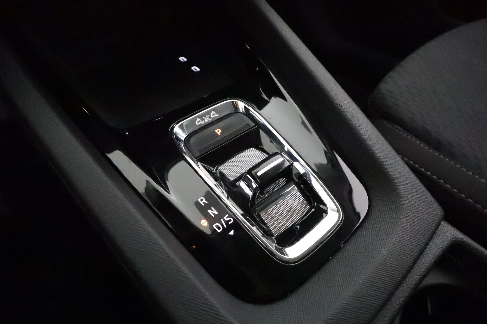 Skoda Octavia 2022 Combi 2.0 TDI 150 4x4 Style DSG **Webasto / Koukku / Adapt.Vakkari / Matrix-LED / P.kamera / Navi / Kaistavahti** - 1-om Suomi-auto / Kahdet Renkaat