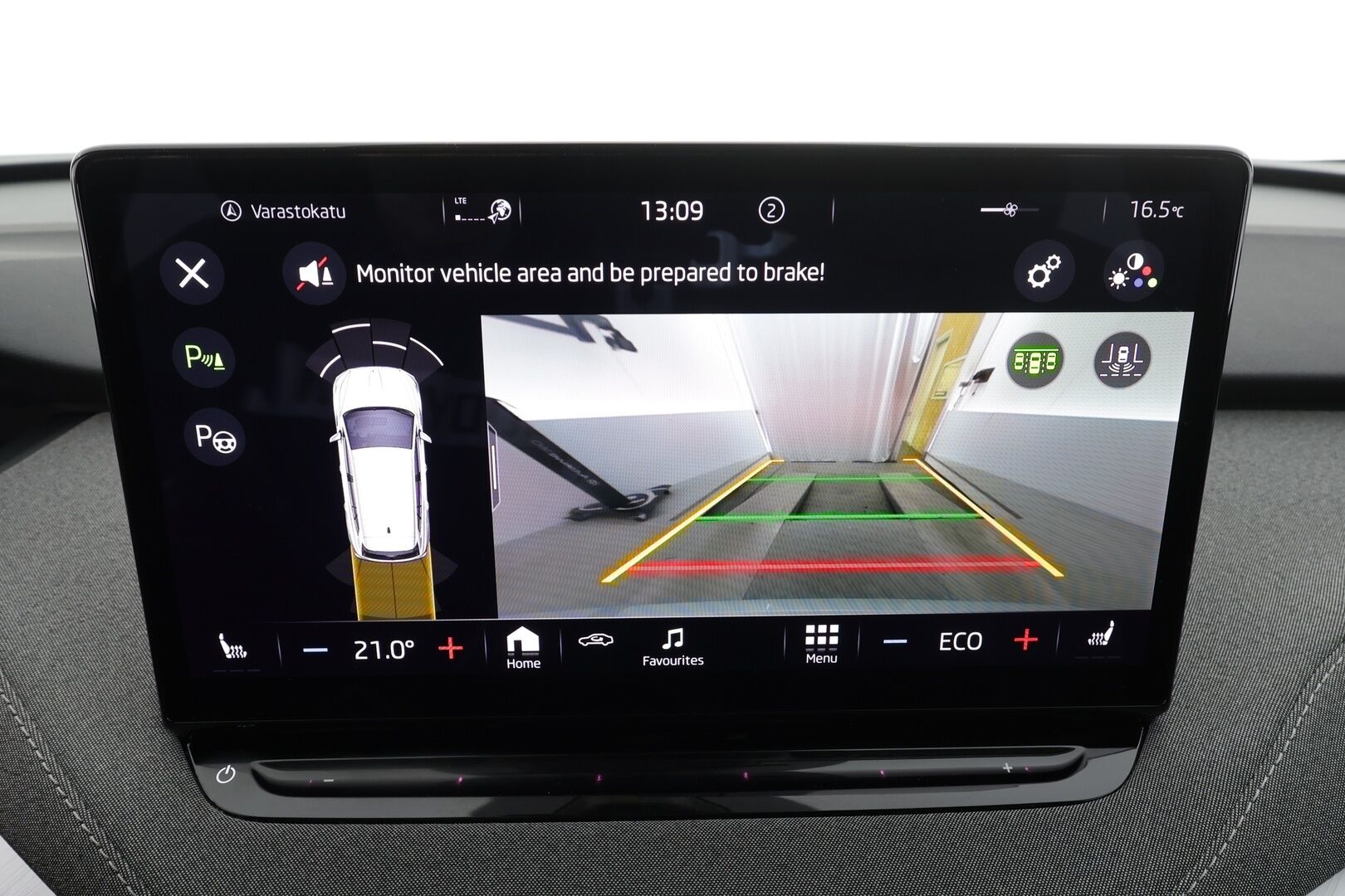 Skoda Enyaq 2022 60 iV *1.OM Suomi-auto / ILP / ACC / P.kamera / Matrix LED / Muistipenkki / Navi* - *Puolinahat / Sähköluukku / Kahdet renkaat aluvanteilla*