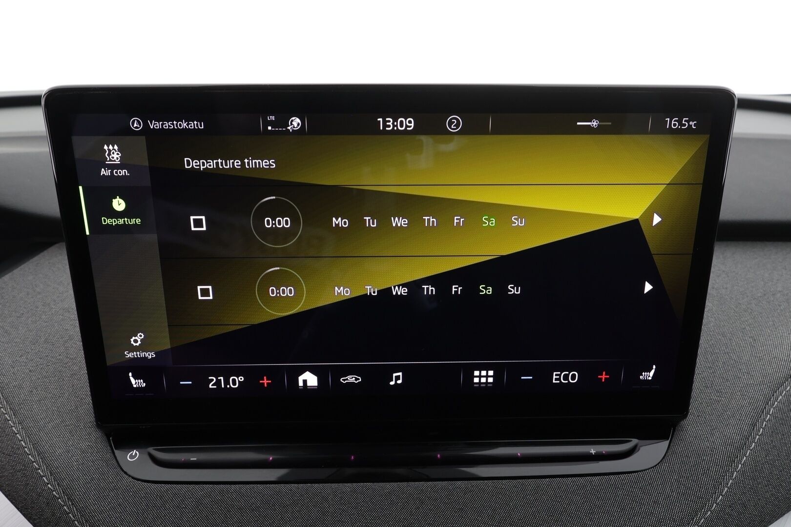 Skoda Enyaq 2022 60 iV *1.OM Suomi-auto / ILP / ACC / P.kamera / Matrix LED / Muistipenkki / Navi* - *Puolinahat / Sähköluukku / Kahdet renkaat aluvanteilla*