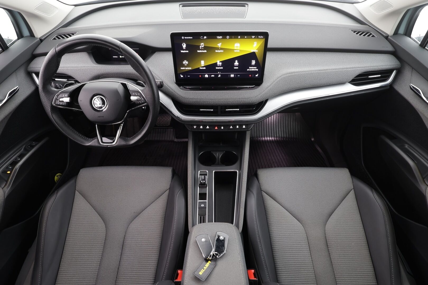 Skoda Enyaq 2022 60 iV * ACC / P.kamera / Matrix LED / ILP / Muistipenkki / Navi / Puolinahat / Sähköluukku * - *1.OM Suomi-auto / Kahdet renkaat aluvanteilla* - HULLUT VÄLIPÄIVÄT KORKOTARJOUS 2,49%