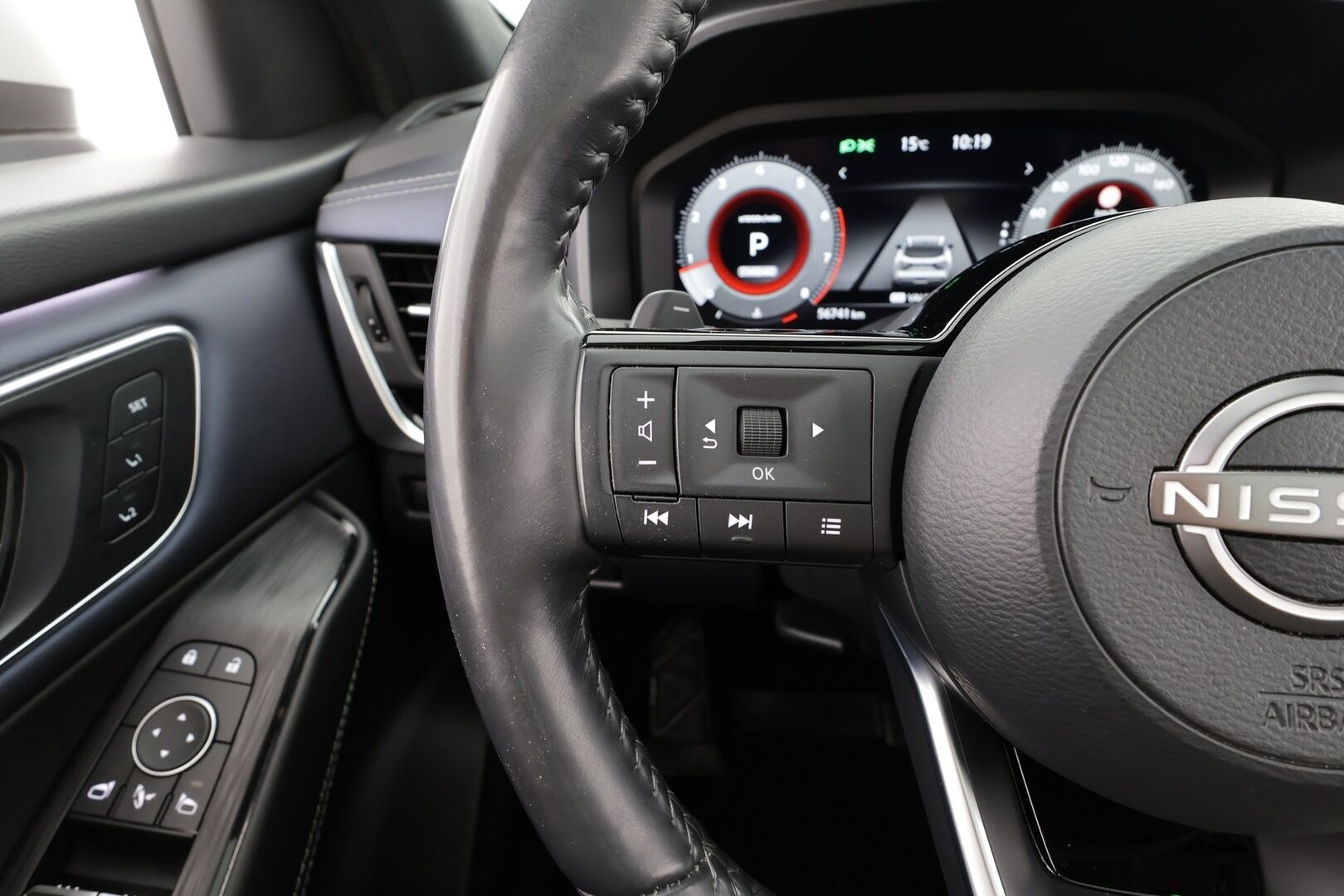 Nissan Qashqai 2023 MHEV 158 Xtronic 2WD Tekna+ MY22 - | ACC | HUD | BOSE | Muistipenkki | Sähkönahat hieronnalla | Lasikatto | 360° | Adapt. LED | Keyless | Lane Assist | BSM | Merkkihuollot | 