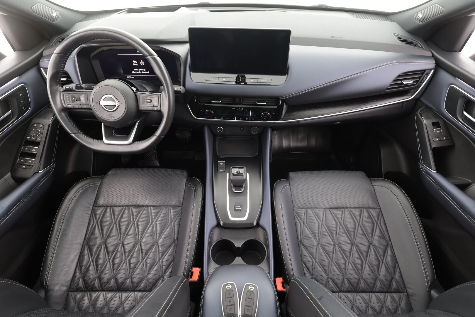 Nissan Qashqai 2023 MHEV 158 Xtronic 2WD Tekna+ MY22 - | ACC | HUD | BOSE | Muistipenkki | Sähkönahat hieronnalla | Lasikatto | 360° | Adapt. LED | Keyless | Lane Assist | BSM | Merkkihuollot | 