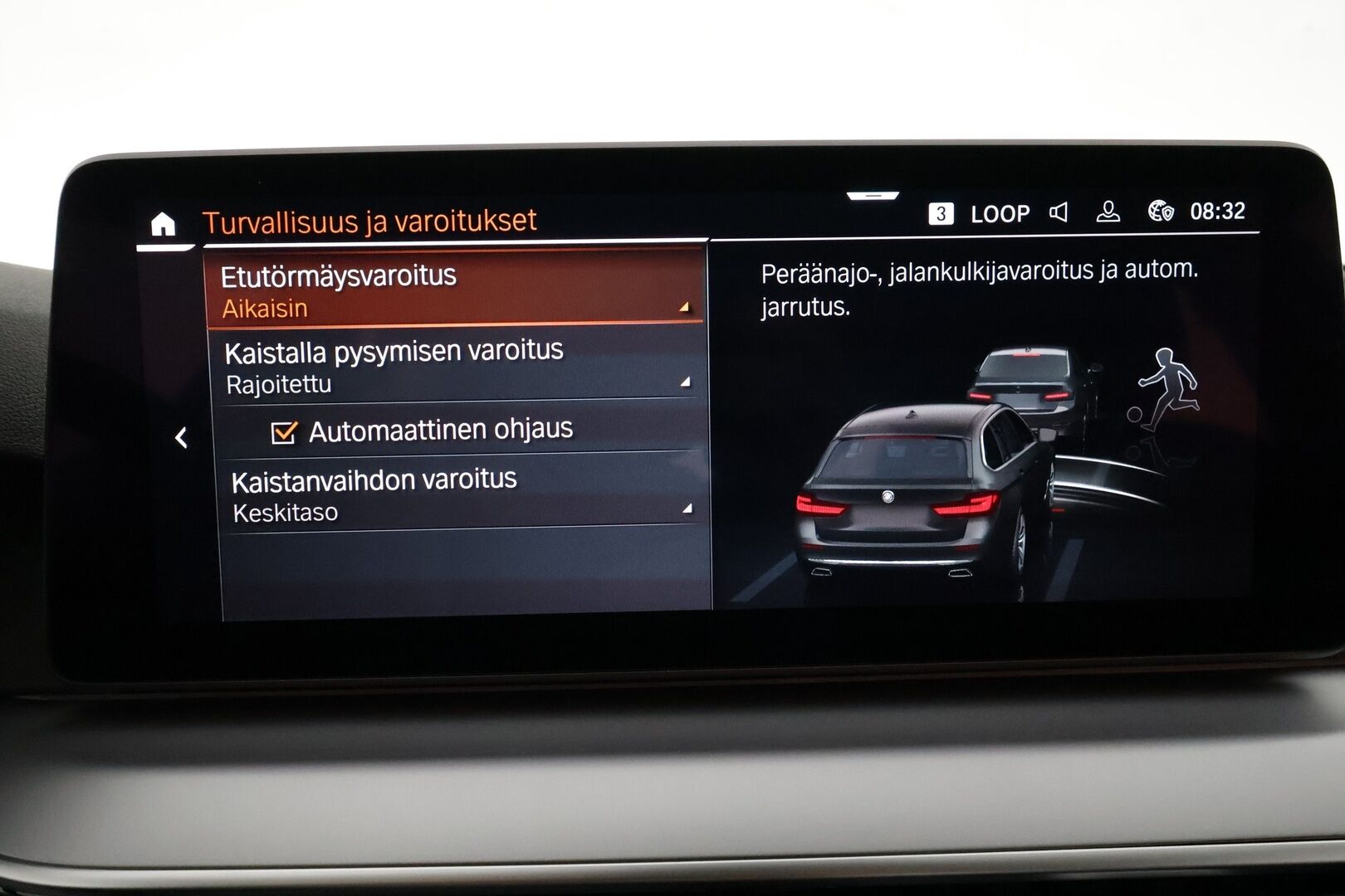 BMW 520 2022 G31 LCI Touring 520d A xDrive MHEV **Adapt. vakkari / Hifi / Sporttipenkit / Adapt. LED / Koukku / Apple&Android** - 3,99 % KORKOTARJOUS TÄHÄN AUTOON - 1-om. Suomi-auto / P.kamera / Nahkasisusta
