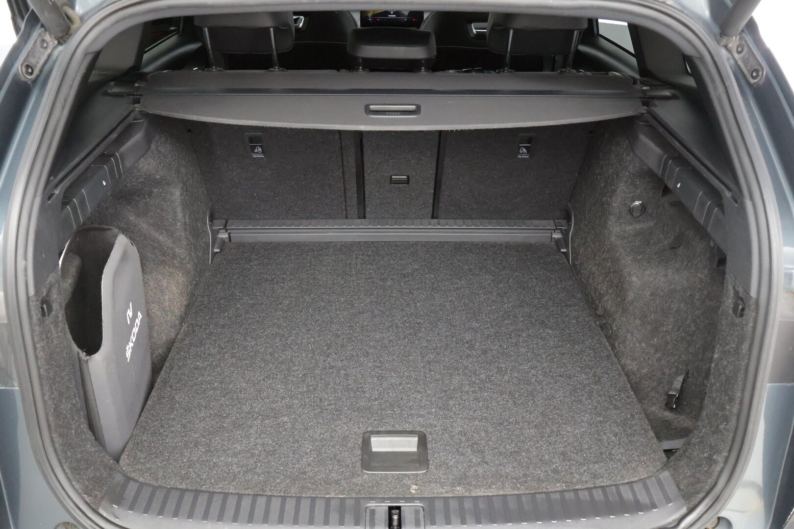 Skoda Enyaq 2021 ENYAQ 60 Farmari (AC) 5ov A - * Juuri tullut *