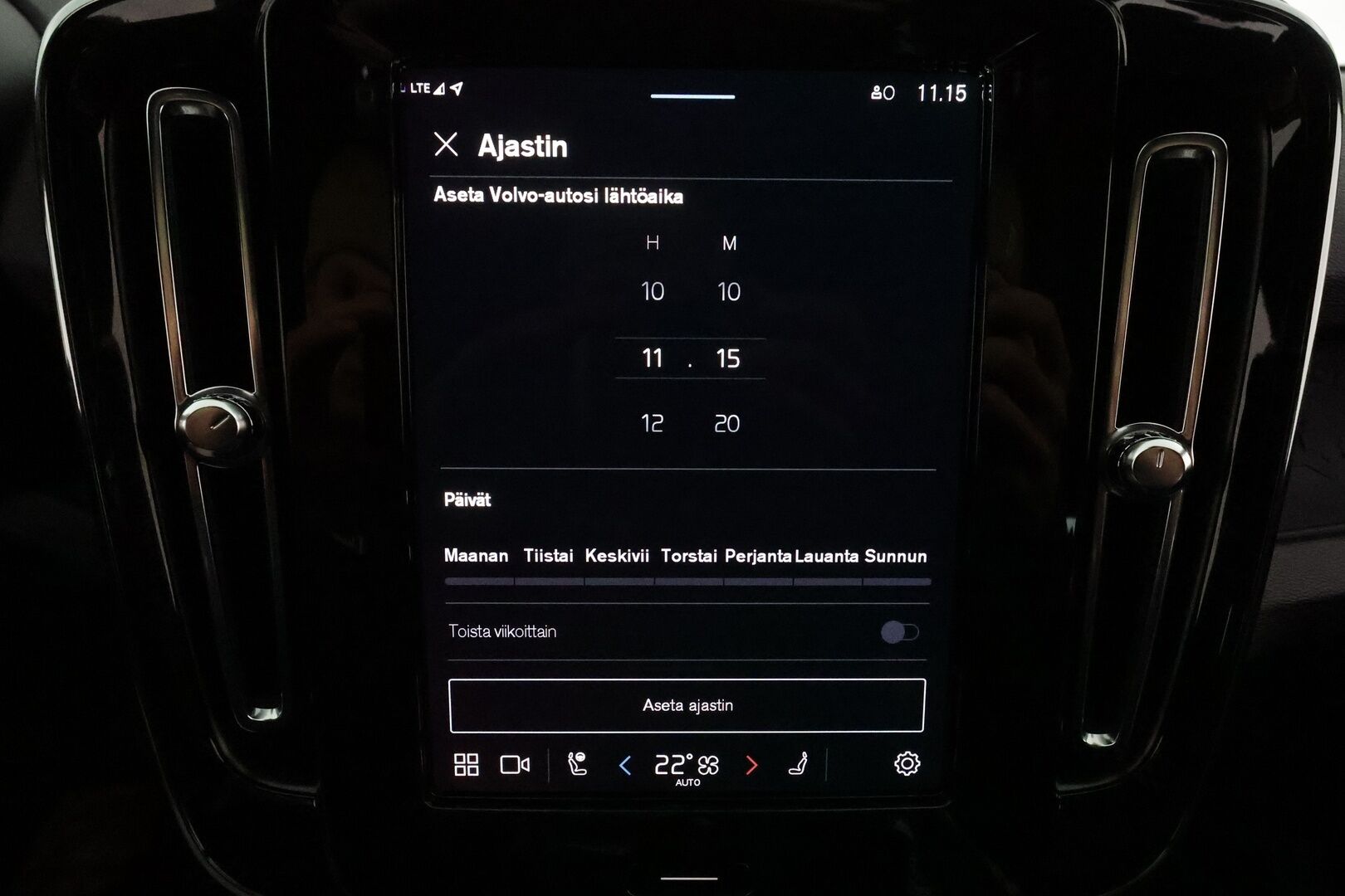 Volvo XC40 2023 Recharge Plus aut. *ACC / KOUKKU / ILP / P.kamera / Muistipenkki / Pixel LED / BLIS / Facelift / Navi* - Akku kuntotarkastettu SoH 96%! / Suomi-auto / Kahdet renkaat aluvanteilla / Merkkihuollettu - HULLU BLACKWEEK KORKOTARJOUS 2,49%