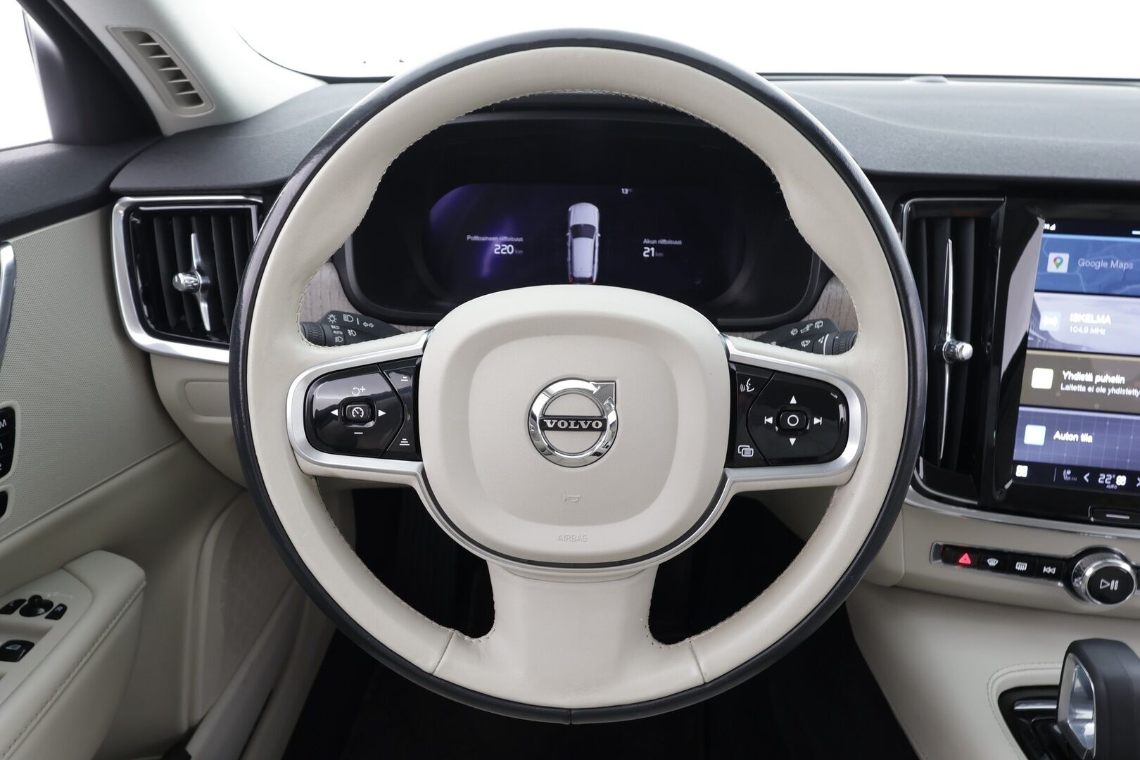 Volvo V90 2023 T6 AWD Long Range Plus Bright aut * ACC / Koukku / Full-LED / P.Kamera / Sportnahat Muistilla / Navi / Kaistavahti * - 1-om Suomi-auto / Akku kuntotarkastettu / Kahdet renkaat aluvanteilla / Merkkihuollot