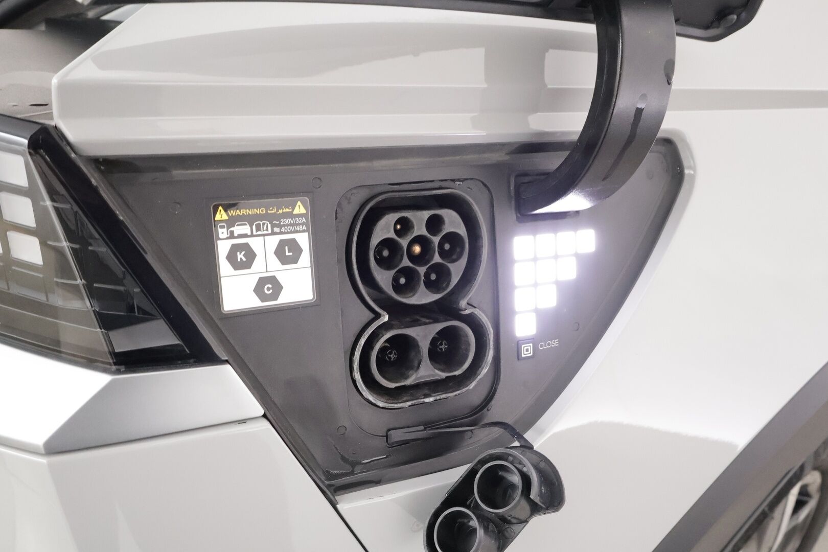 Hyundai IONIQ 5 2022 73 kWh 305 hv AWD Style - | ACC | ILP | Koukku | Puolinahat | Sähköpenkki | P.kamera | V2L | Sähk. takaluukku | HDA | BSM | Lämm. ratti | 1-om suomiauto | Merkkihuollot |
