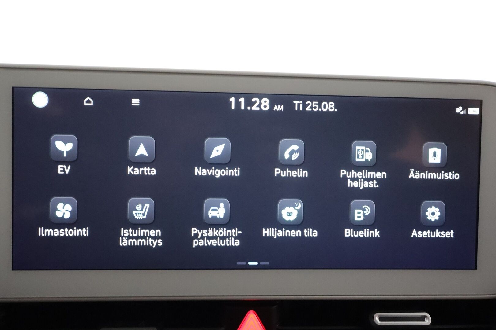 Hyundai IONIQ 5 2022 73 kWh 305 hv AWD Style - | ACC | ILP | Koukku | Puolinahat | Sähköpenkki | P.kamera | V2L | Sähk. takaluukku | HDA | BSM | Lämm. ratti | 1-om suomiauto | Merkkihuollot |