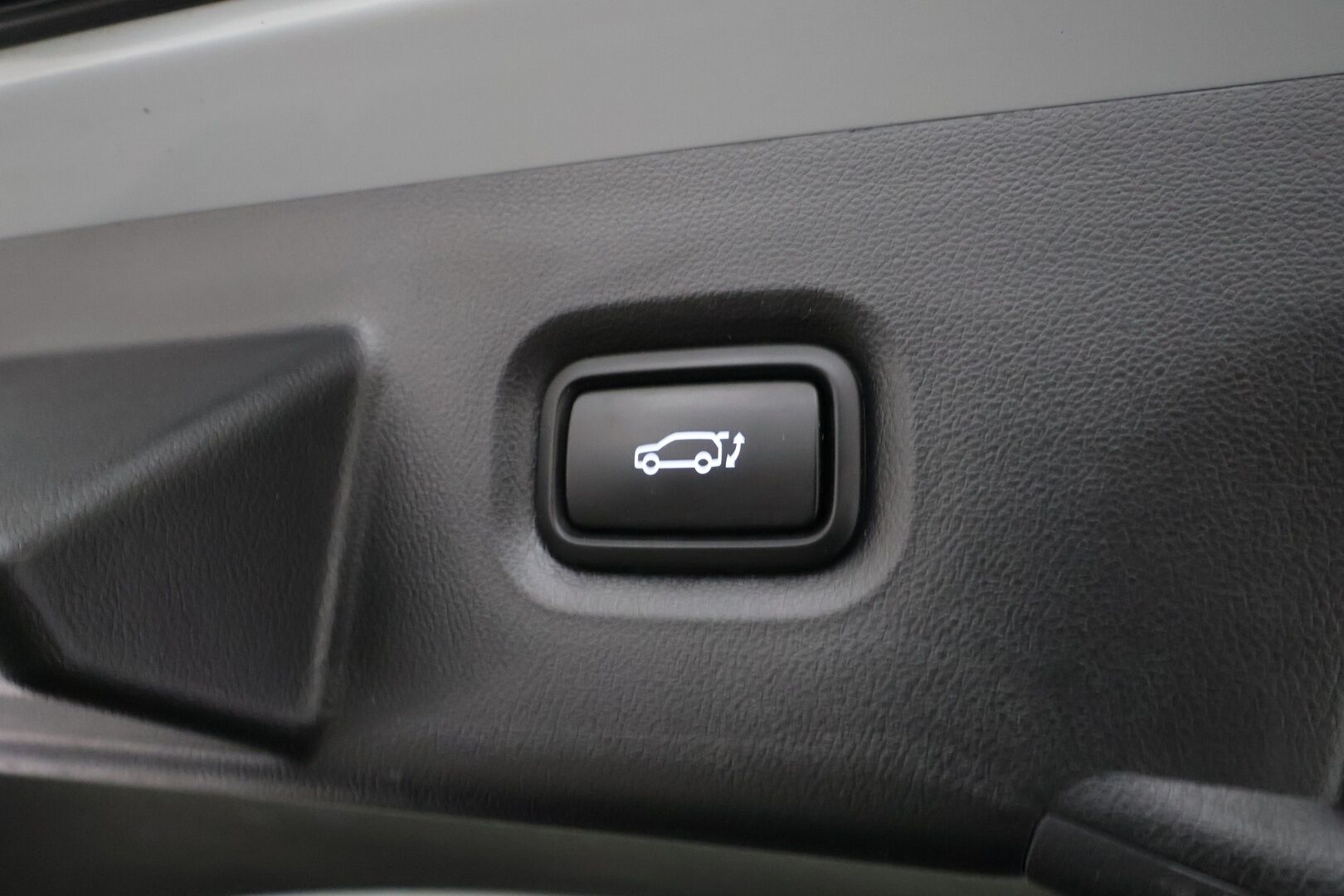Hyundai IONIQ 5 2022 73 kWh 305 hv AWD Style - | ACC | ILP | Koukku | Puolinahat | Sähköpenkki | P.kamera | V2L | Sähk. takaluukku | HDA | BSM | Lämm. ratti | 1-om suomiauto | Merkkihuollot |
