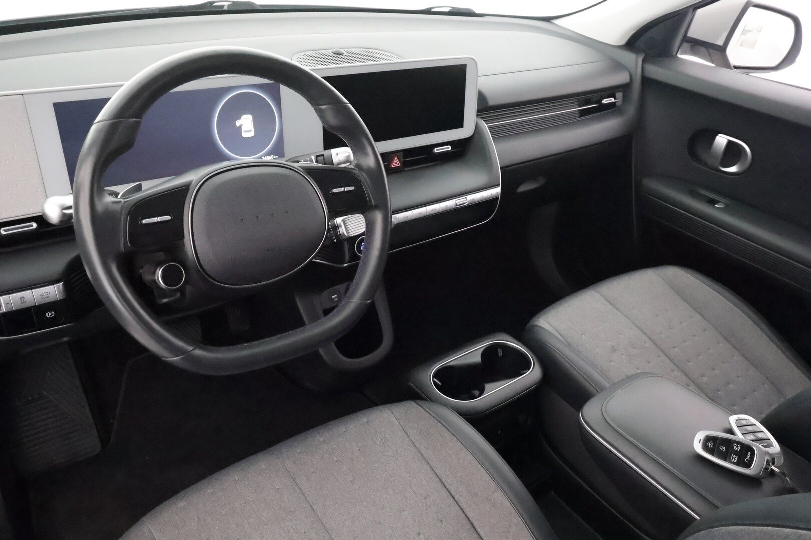 Hyundai IONIQ 5 2022 73 kWh 305 hv AWD Style - | ACC | ILP | Koukku | Puolinahat | Sähköpenkki | P.kamera | V2L | Sähk. takaluukku | HDA | BSM | Lämm. ratti | 1-om suomiauto | Merkkihuollot |